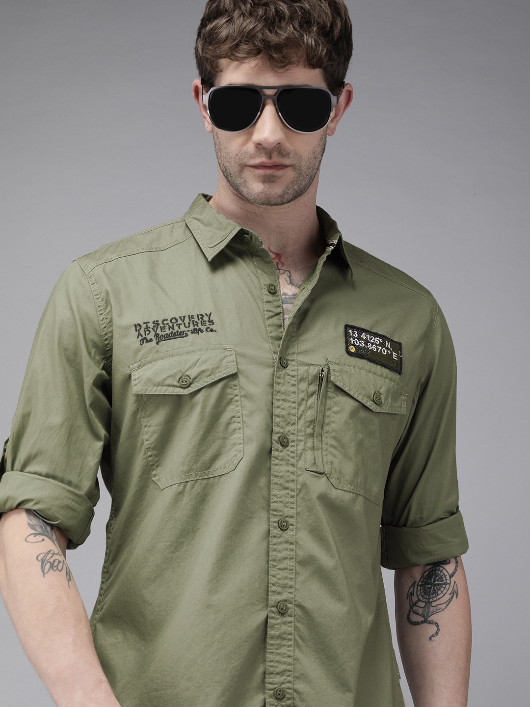 

Roadster x Discovery Adventures Mens Green Moisture Management Shirt with Spec Cleaner, Olive