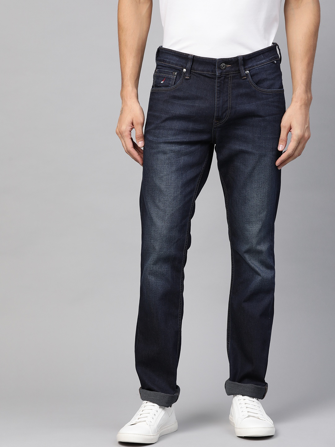 

Nautica Men Solid Navy Blue Light Fade Stretchable Jeans