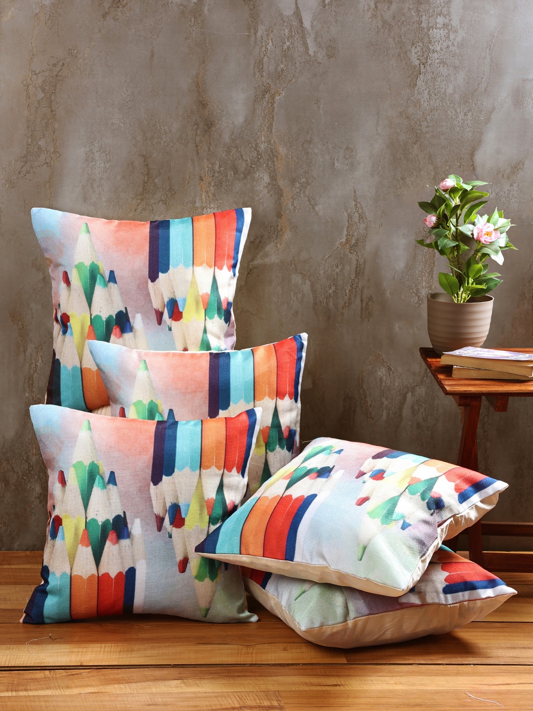 

ROMEE Blue & Red Set of 5 Abstract Square Cushion Covers
