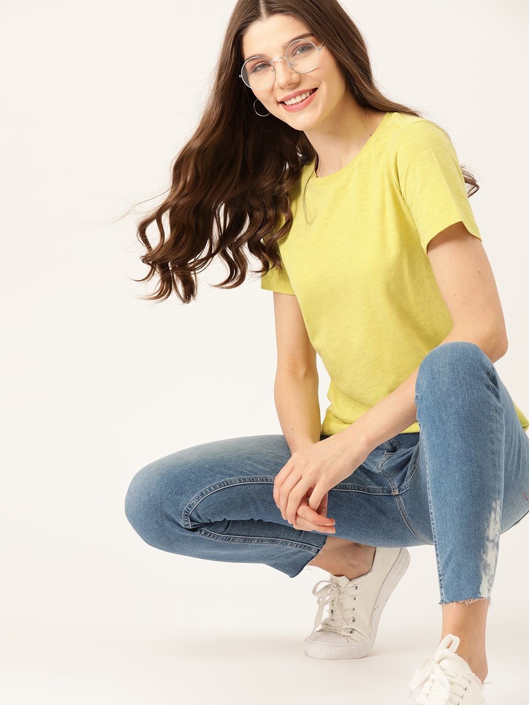 

DressBerry Women Lime Green Solid Pure Cotton Round Neck T-shirt