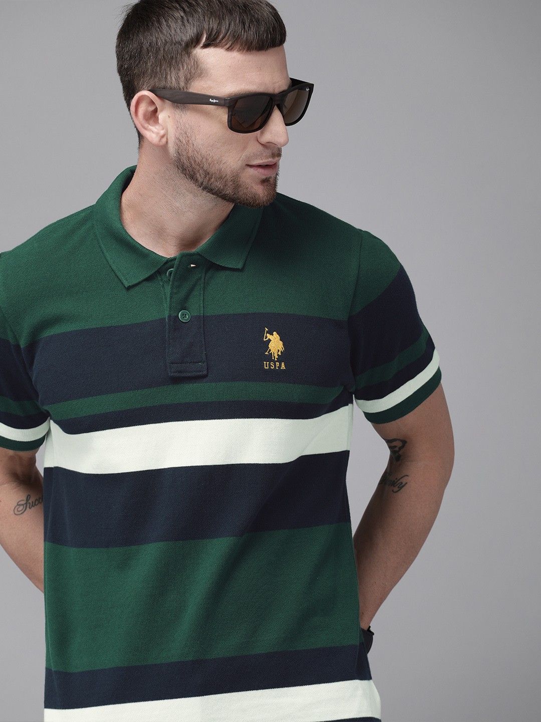

U.S. Polo Assn. Men Green Navy Blue Slim Fit Striped Round Neck Pure Cotton T-shirt