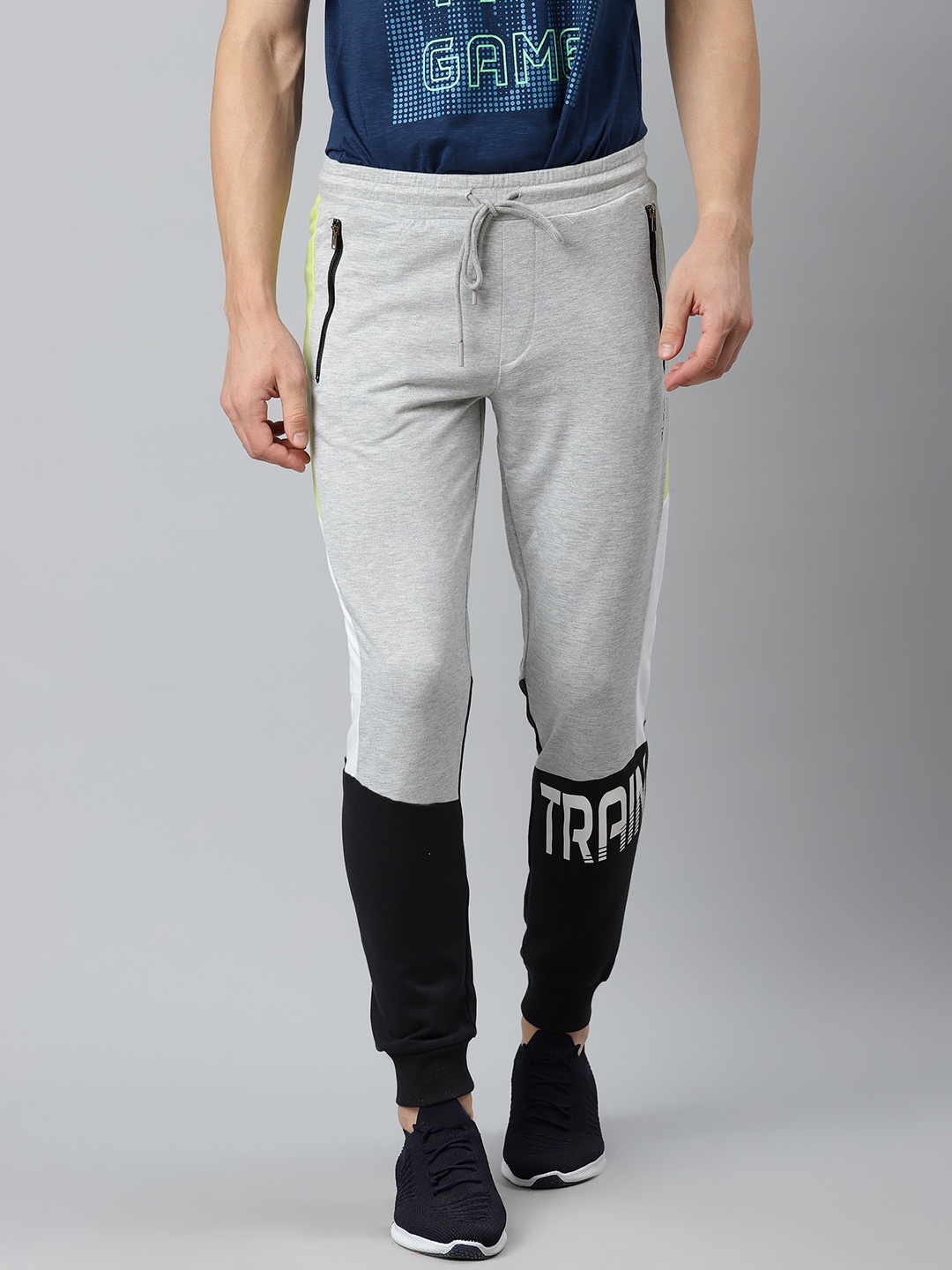 

Alcis Men Grey Melange & Black Colourblocked Slim Fit Joggers