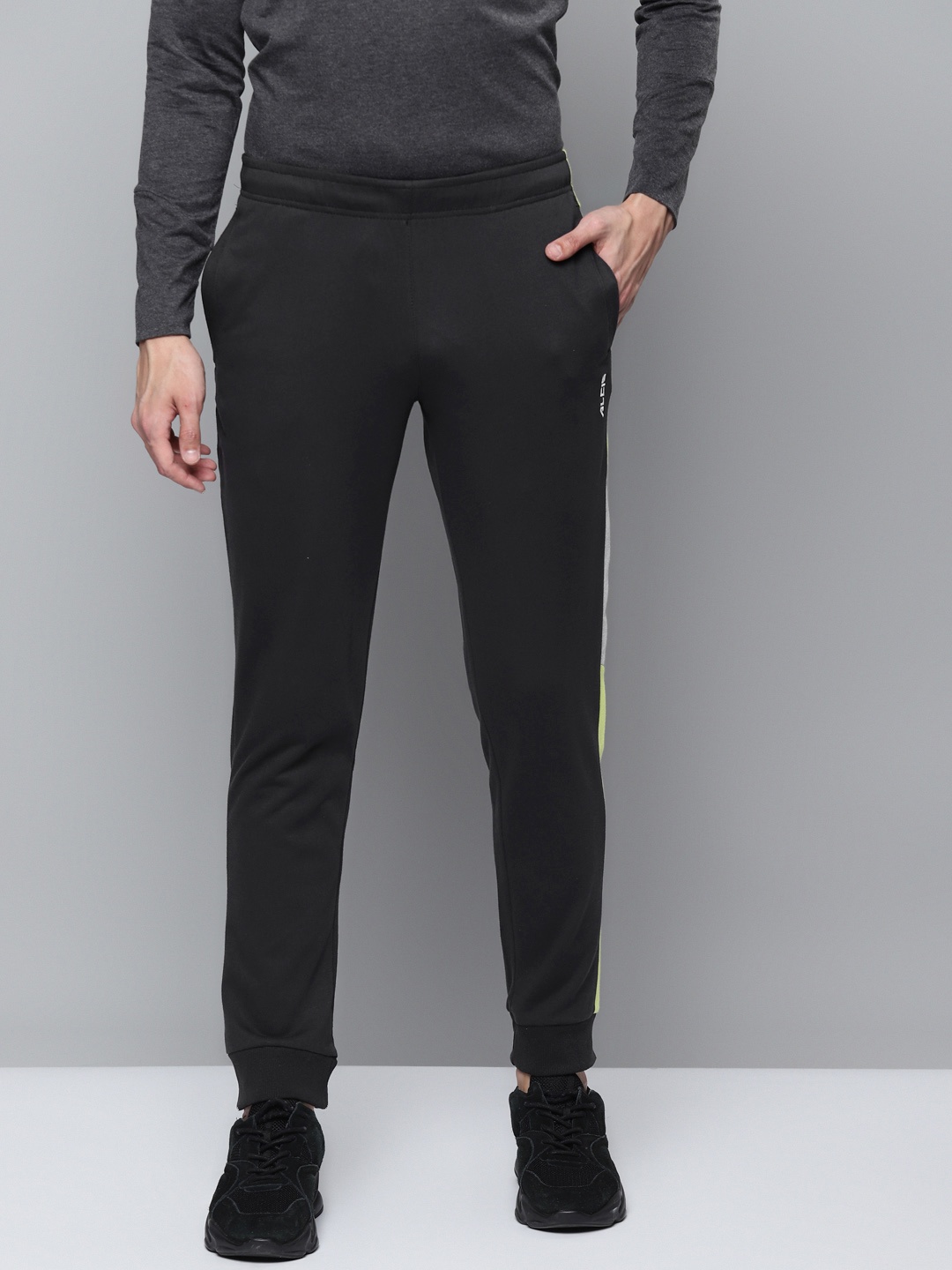 

Alcis Men Charcoal Grey Solid Joggers