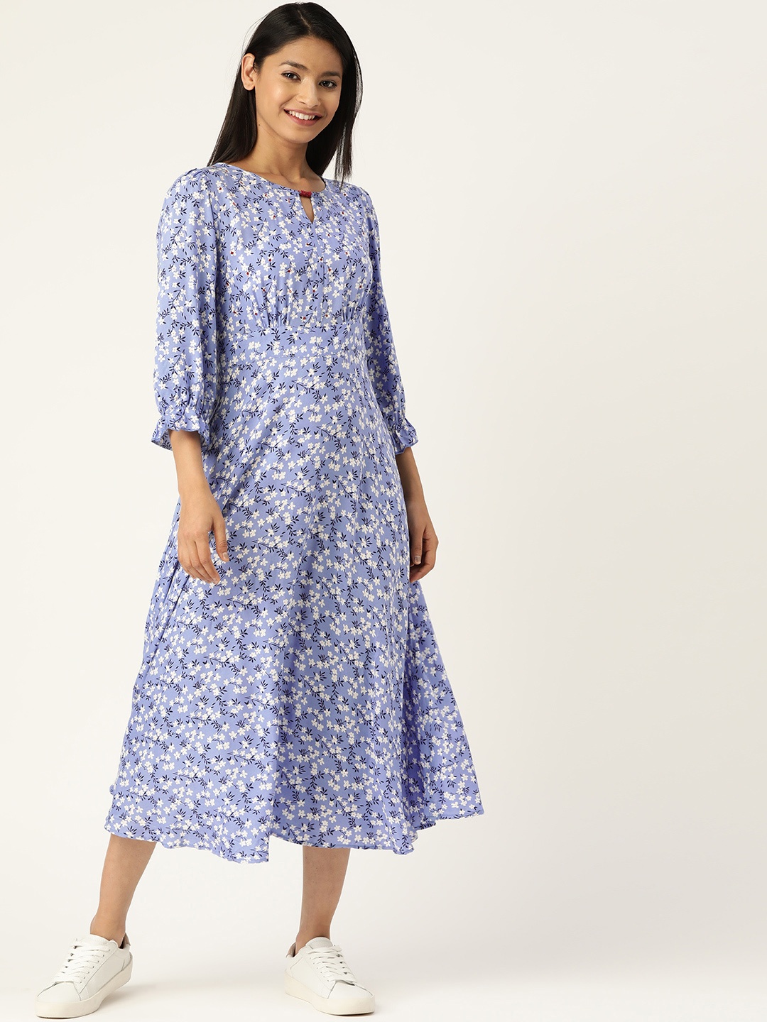 

Antheaa Women Blue & White Floral Print A-Line Dress