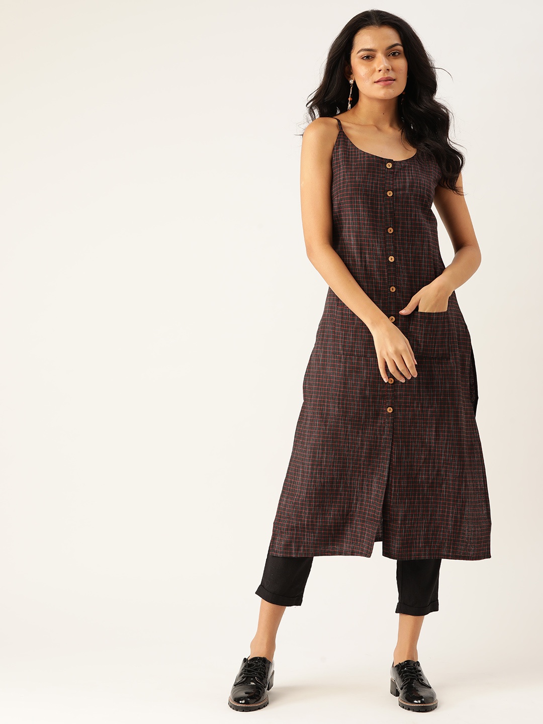 

Sangria Women Charcoal Grey & Red Cotton Checked Straight Kurta