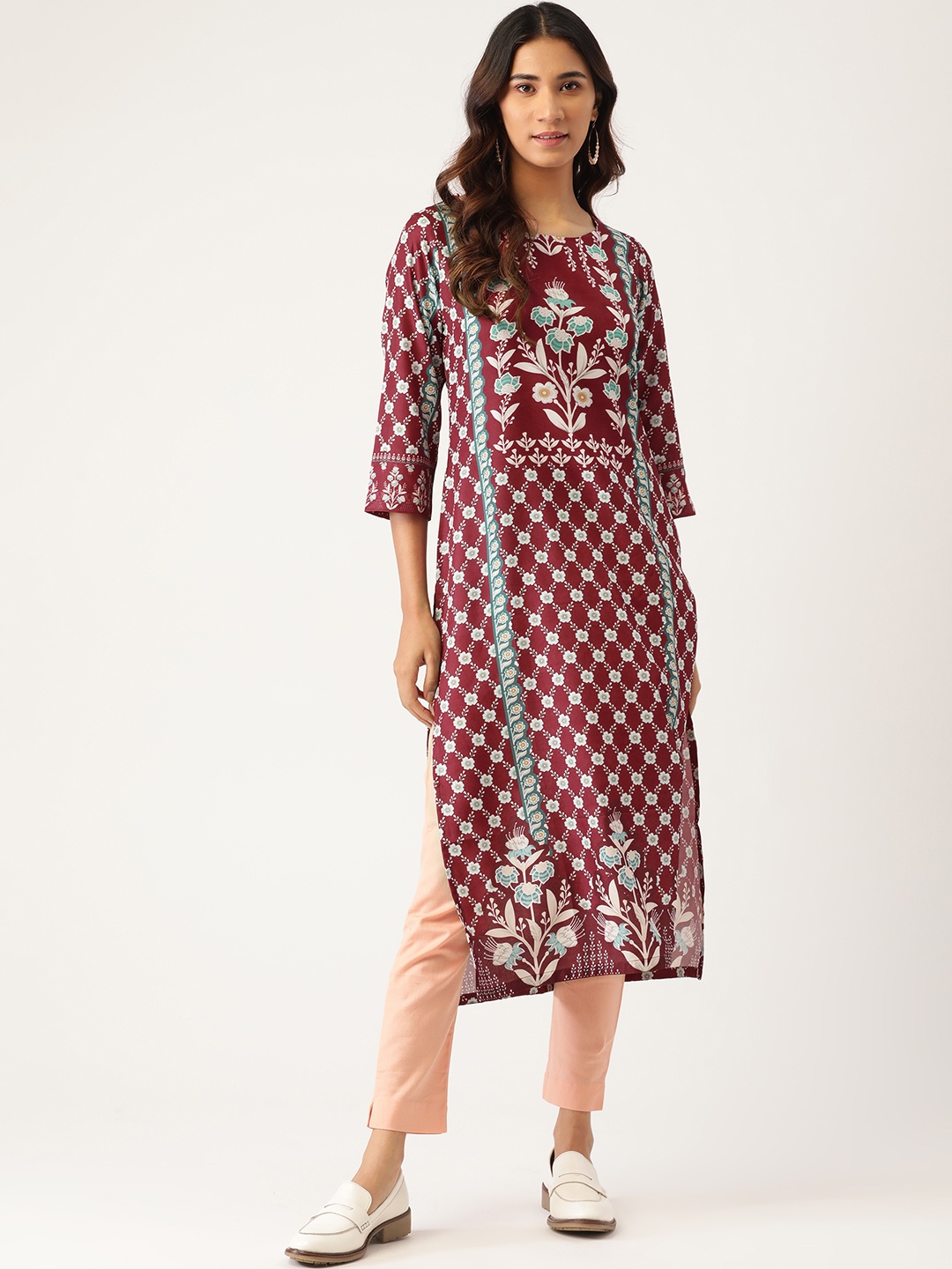 

Sangria Women Burgundy & Blue Ethnic Motifs Printed Straight Kurta