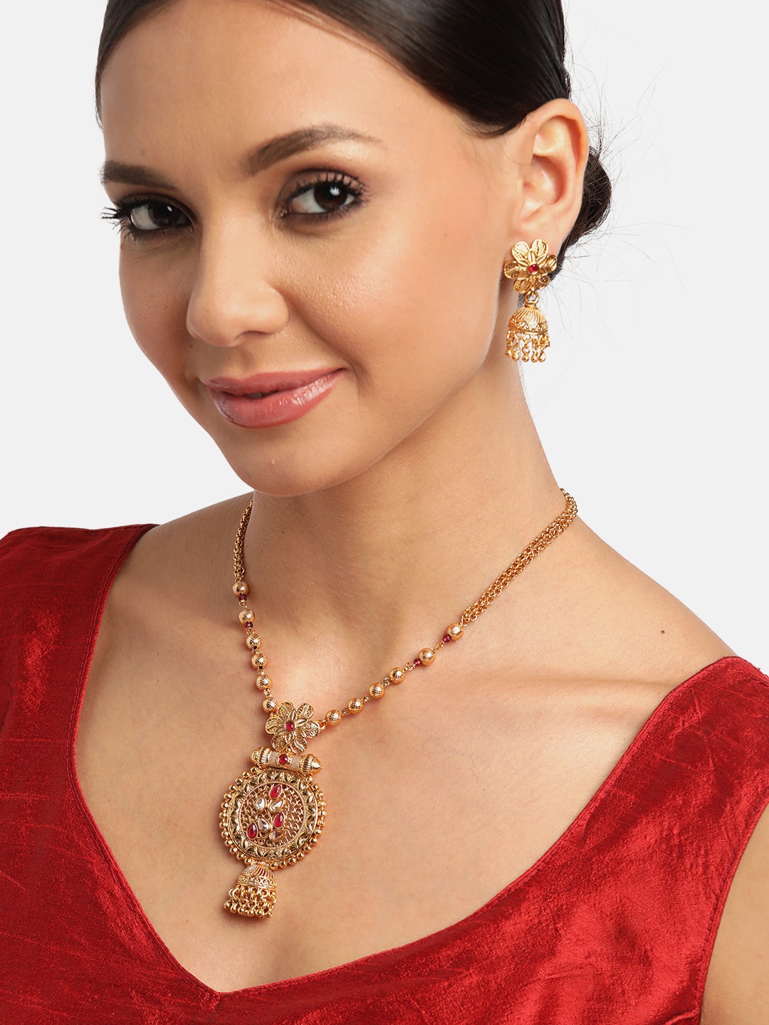 

JEWELS GEHNA Maroon Gold-Plated Handcrafted Stone-Studded & Beaded Jewellery Set