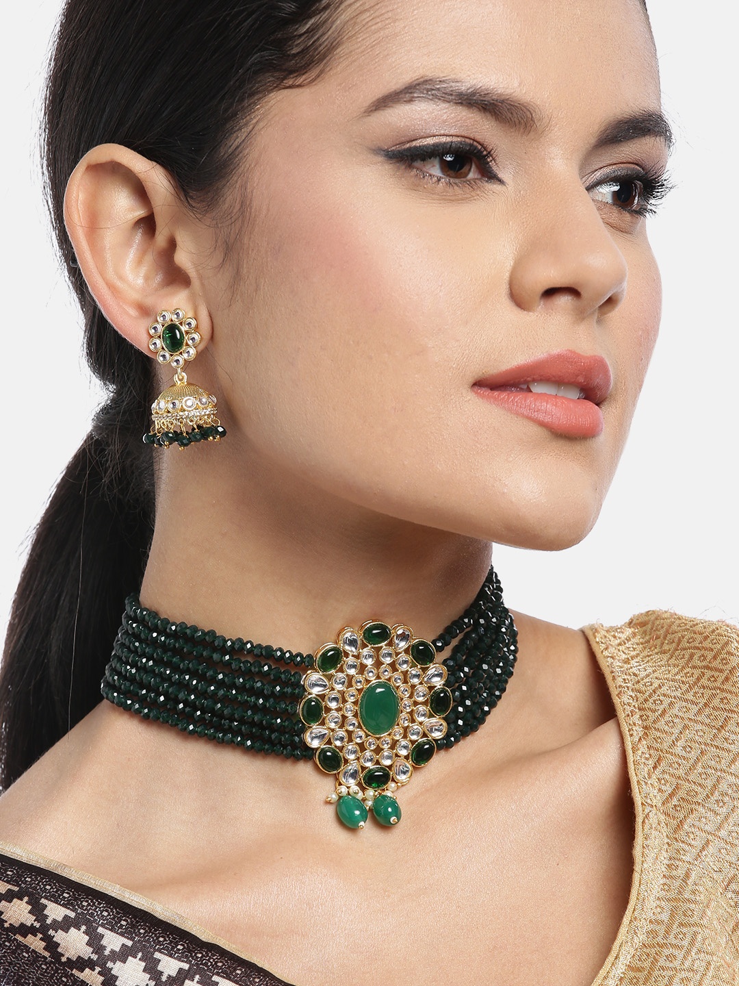 

JEWELS GEHNA Green Gold-Plated Handcrafted Kundan-Studded Beaded Jewellery Set