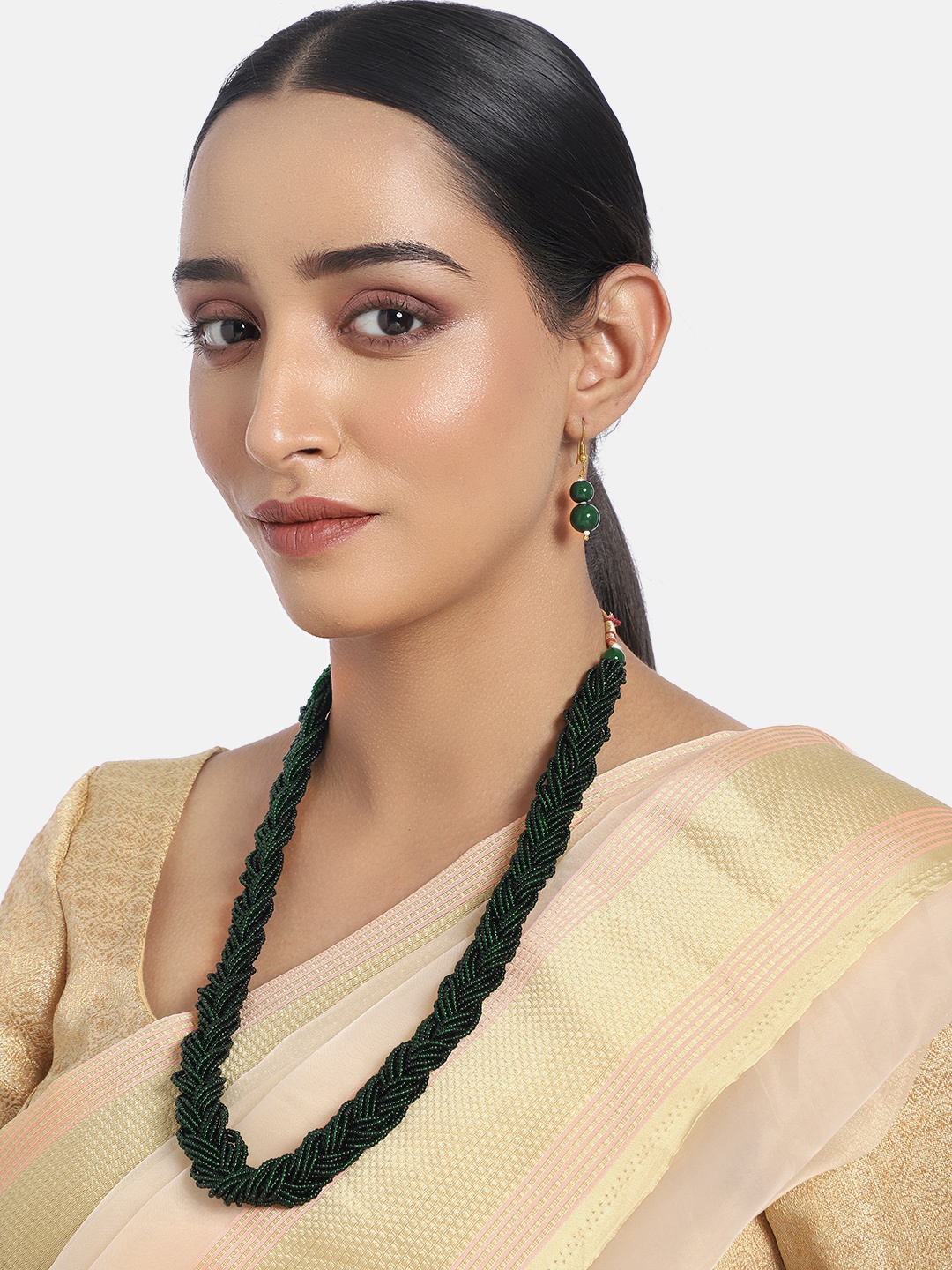 

I Jewels Green Handcrafted Twisted Beaded Jewellery Set