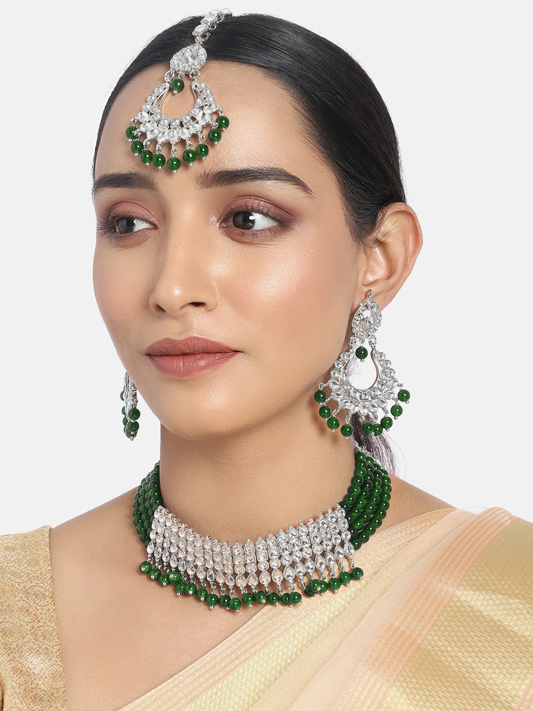 

I Jewels Green Silver-Plated Kundan Studded Jewellery Set