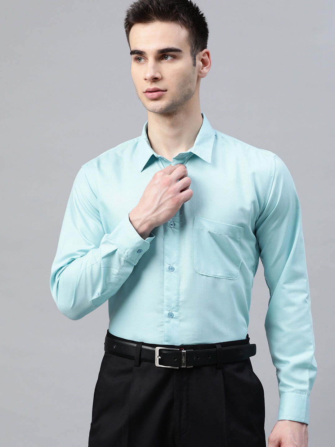 

DENNISON Men Blue Smart Slim Fit Solid Formal Shirt