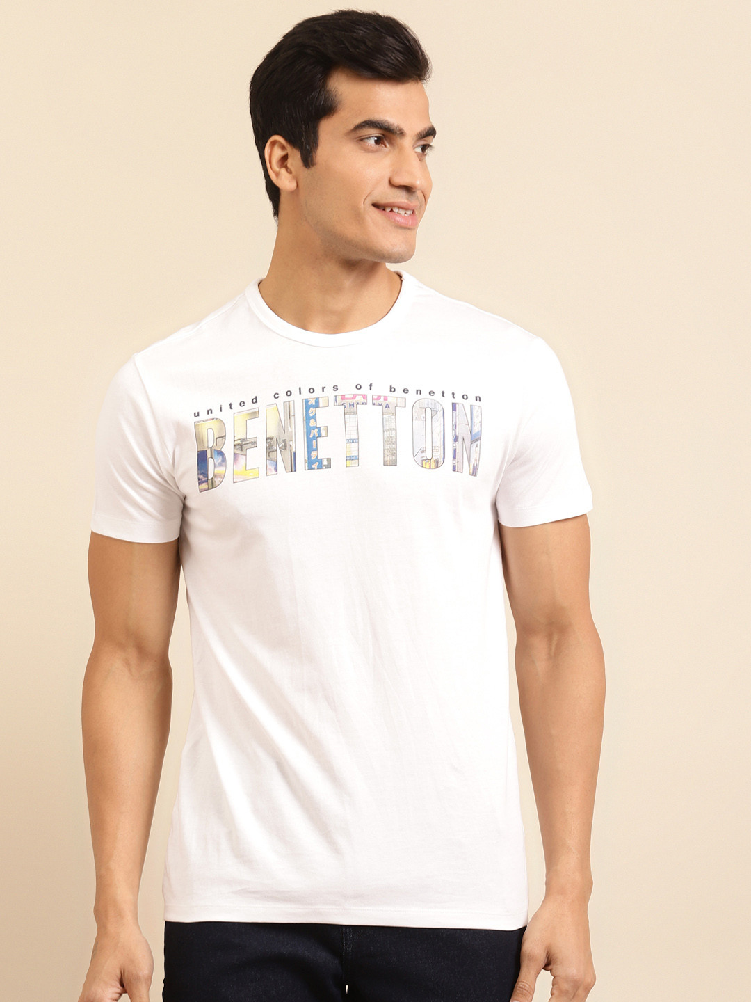 

United Colors of Benetton Men White Printed Round Neck Pure Cotton T-shirt