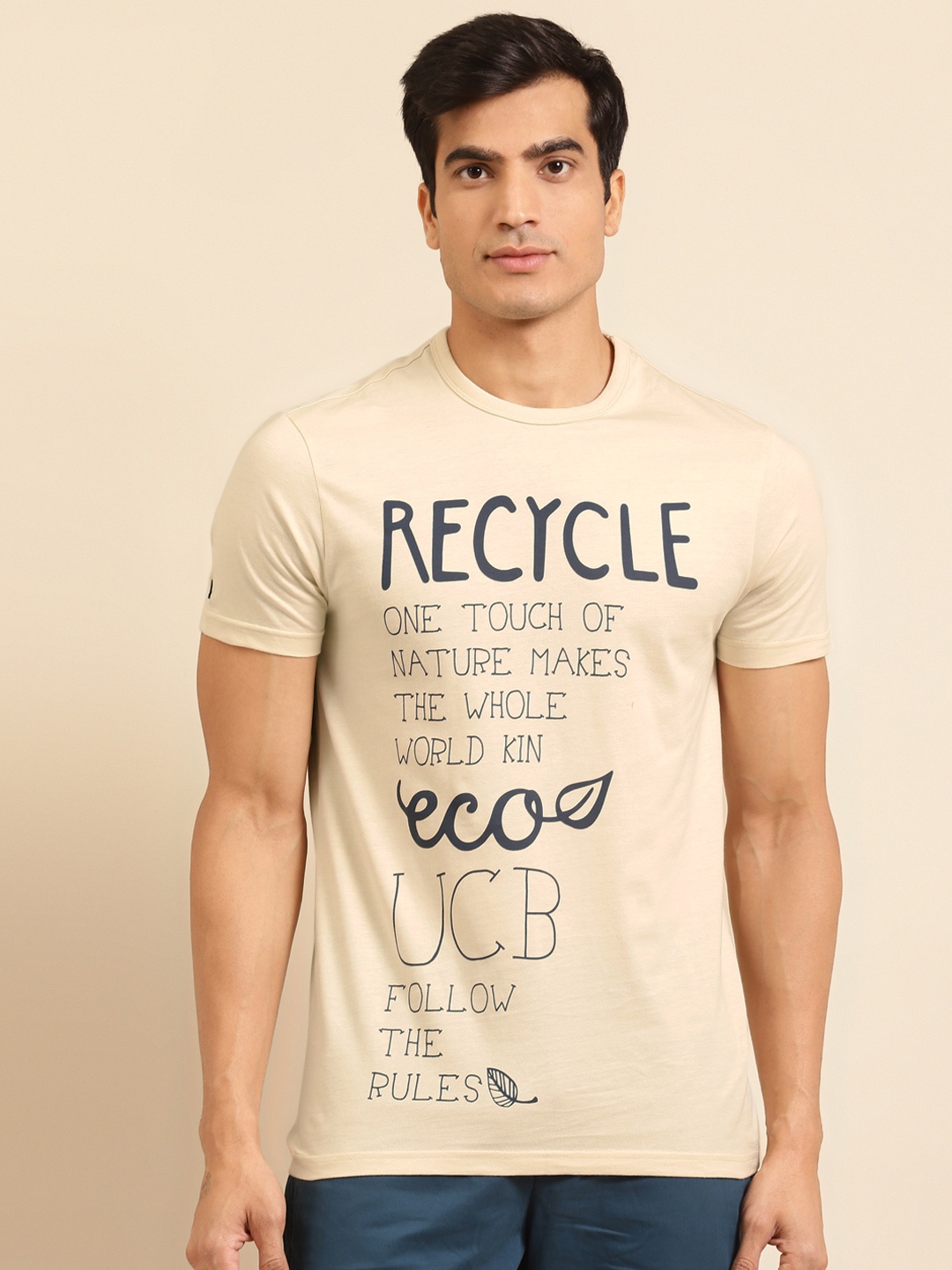 

United Colors of Benetton Men Sustainable Cream-Coloured Navy Blue Printed Pure Cotton T-shirt