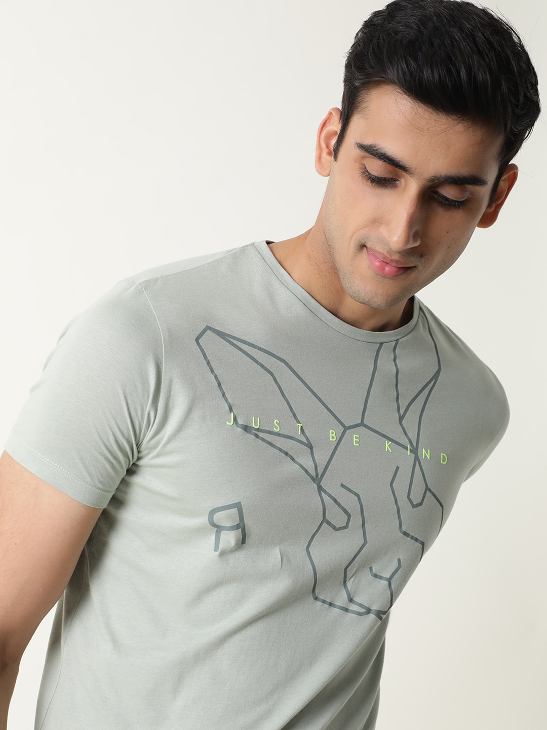 

RARE RABBIT Men Green Printed Round Neck T-shirt