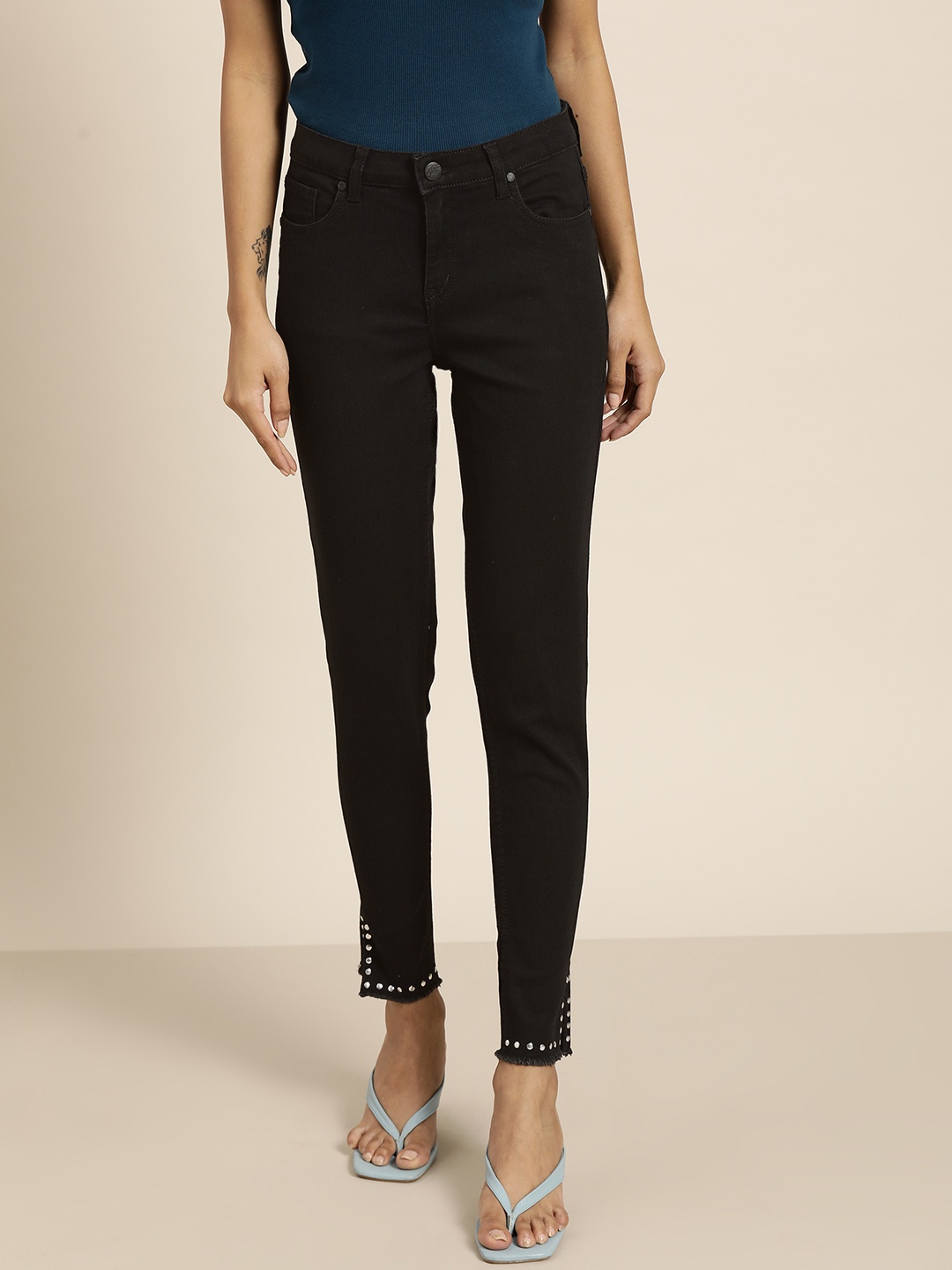 

all about you Women Black Skinny Fit Embellished Stretchable Jeans