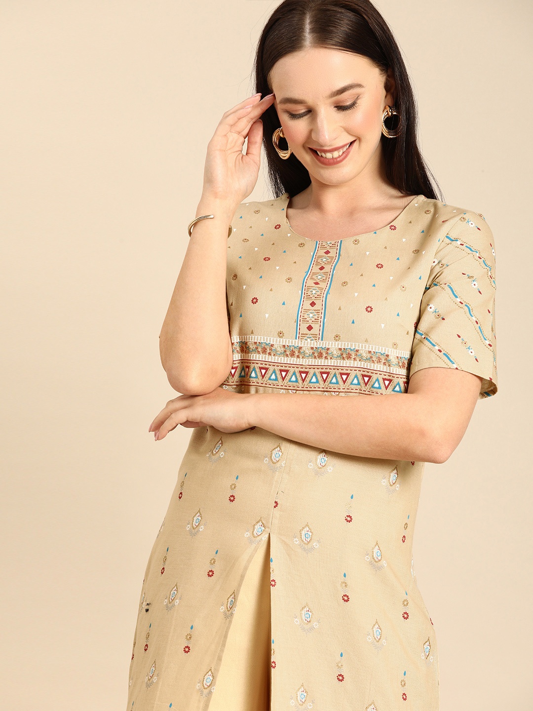 

Anouk Women Beige Geometric Printed Kurta