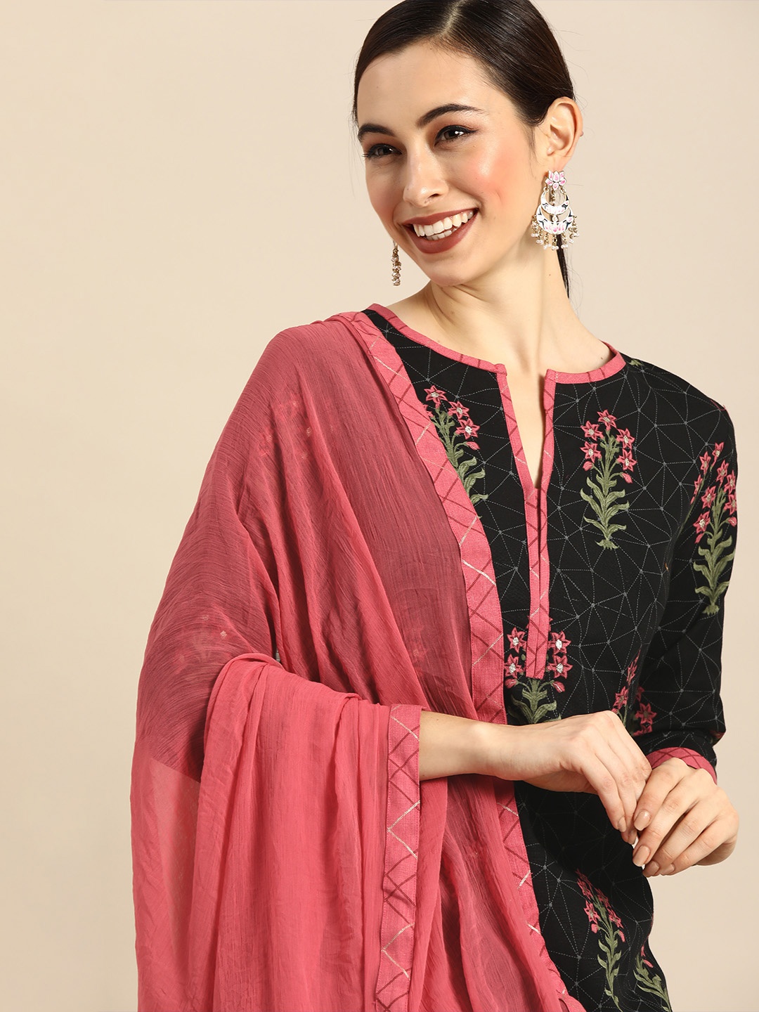 

Anouk Women Black Printed Kurta with Palazzos & Dupatta