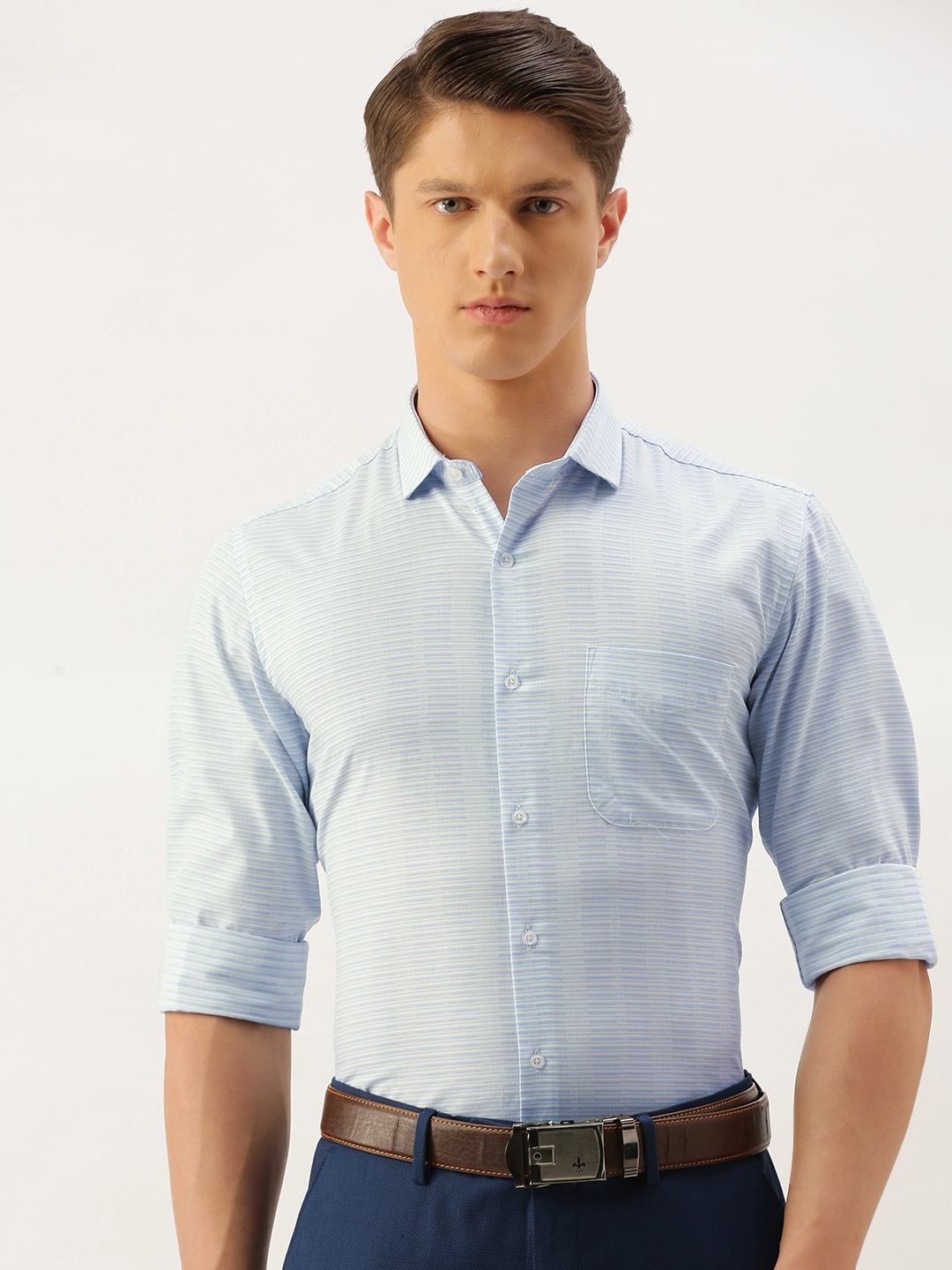 

Peter England Men Blue Nuvo Slim Fit Striped Formal Shirt