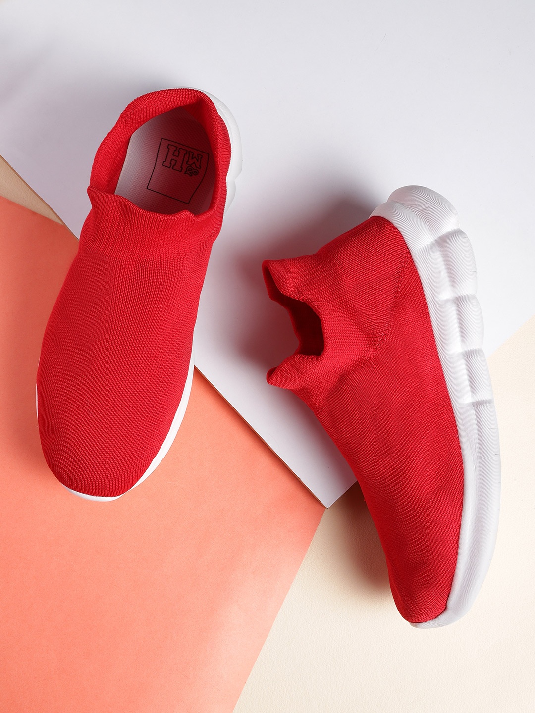 

Mast & Harbour Men Red Solid Knitted Slip-On Running Shoes