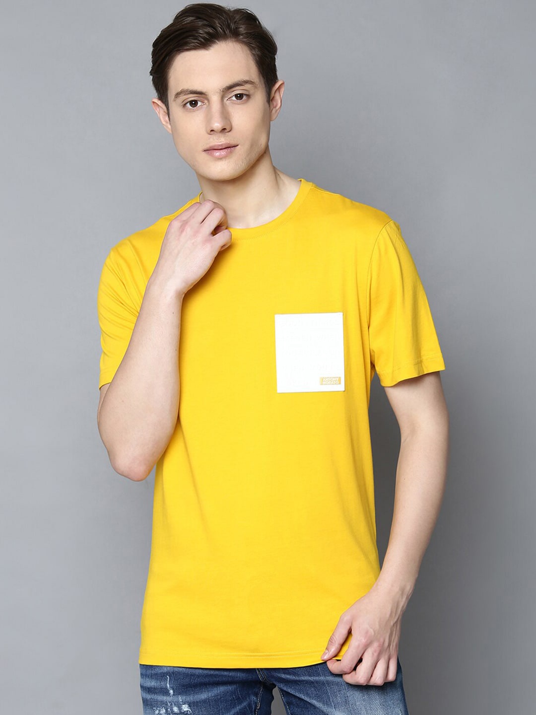 

Antony Morato Men Yellow Solid Round Neck T-shirt