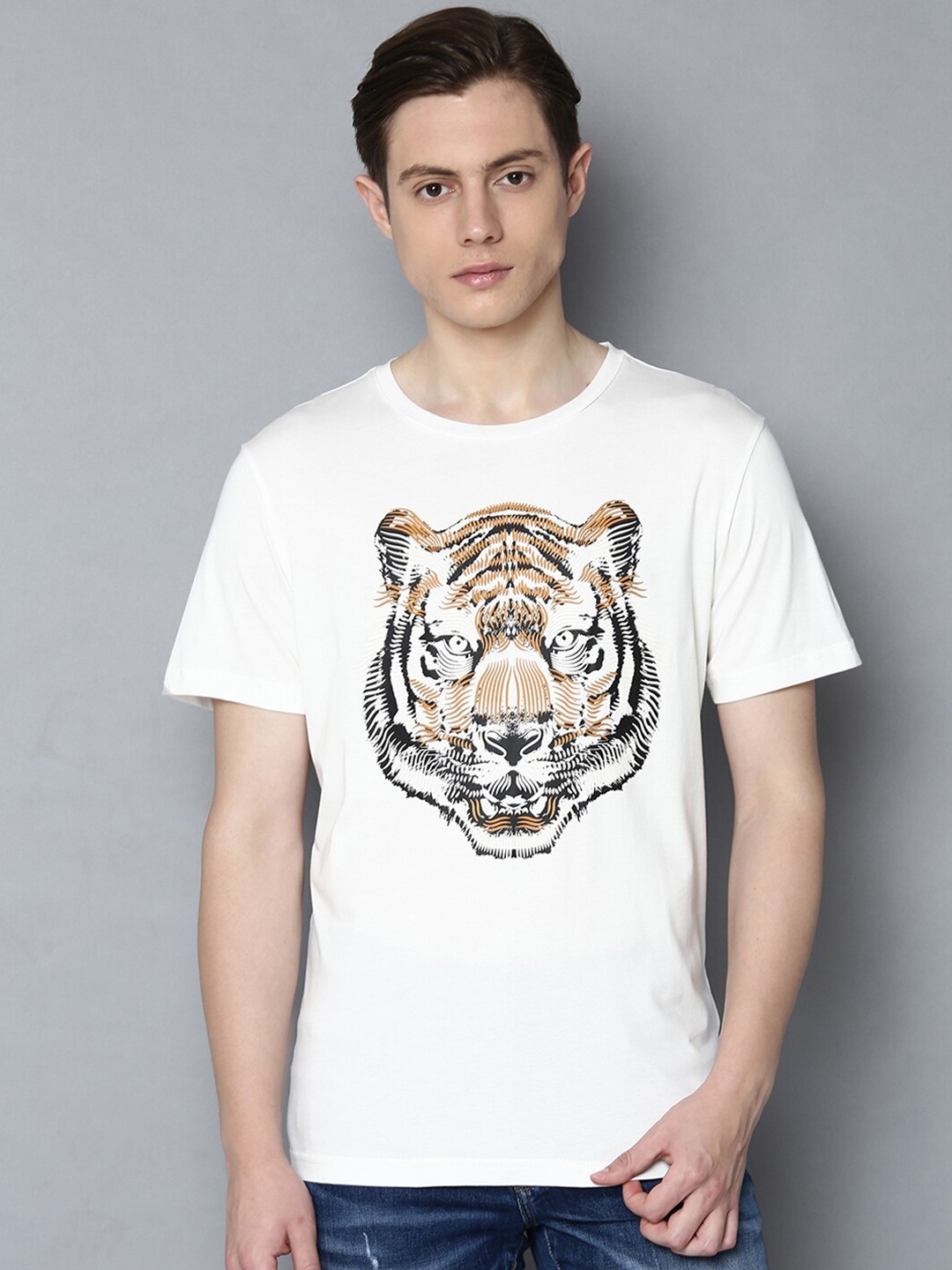 

Antony Morato Men Cream-Coloured Printed Round Neck T-shirt