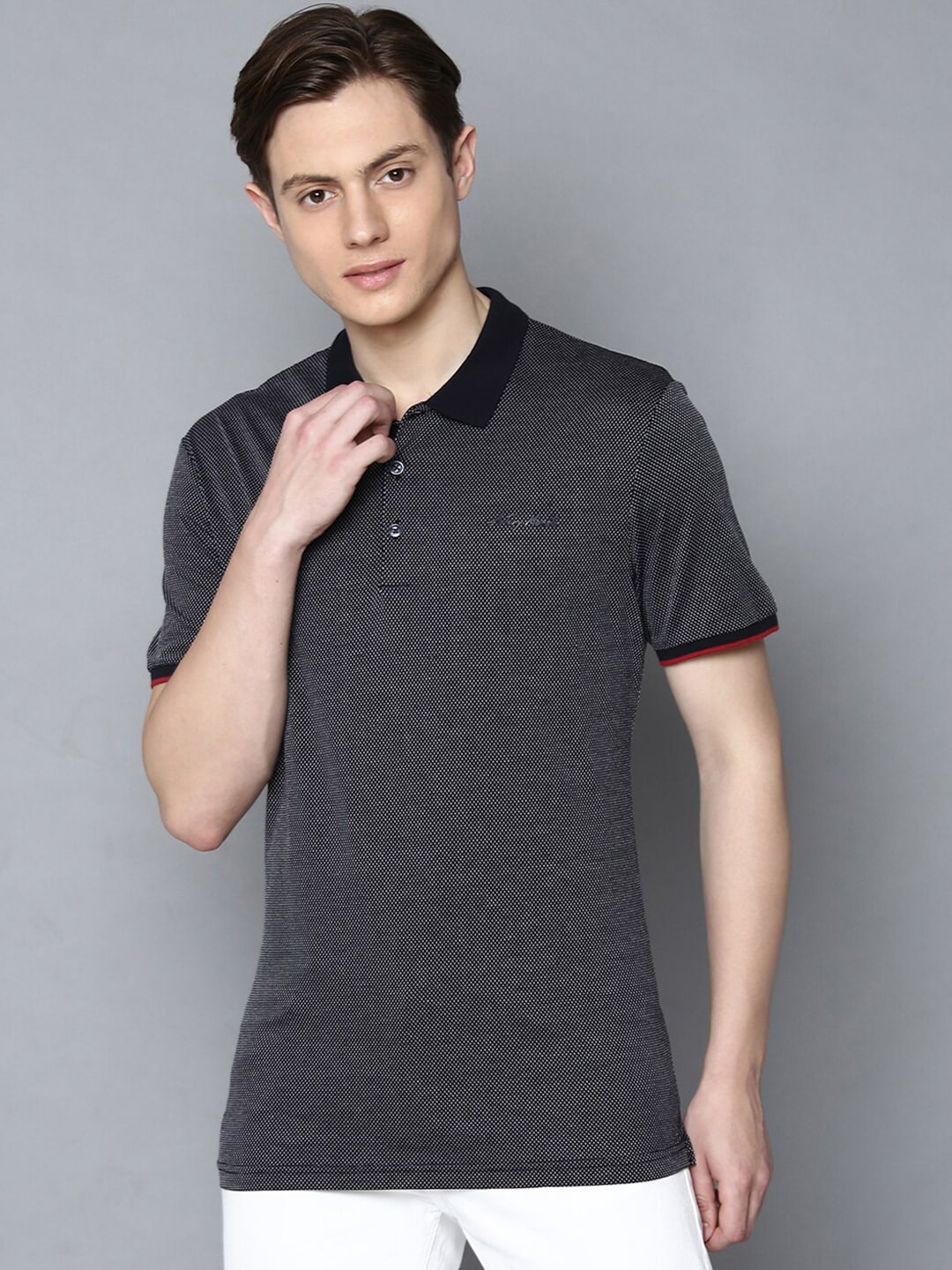 

Antony Morato Men Blue Self Design Mandarin Collar T-shirt
