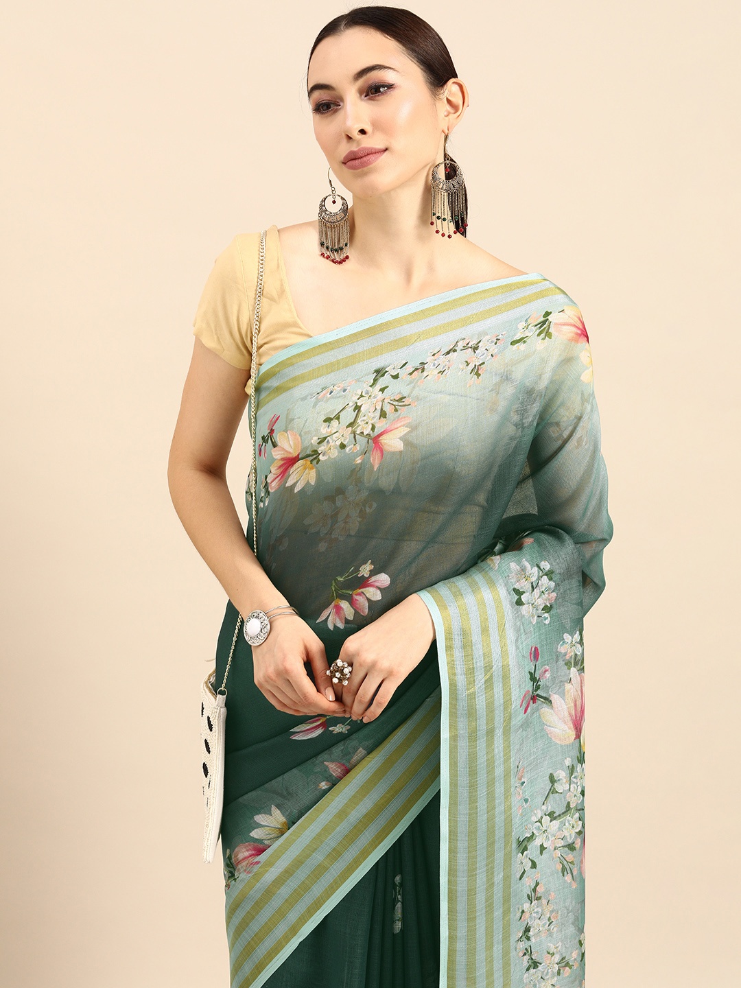 

Anouk Grey & Pink Linen Blend Digital Printed Saree