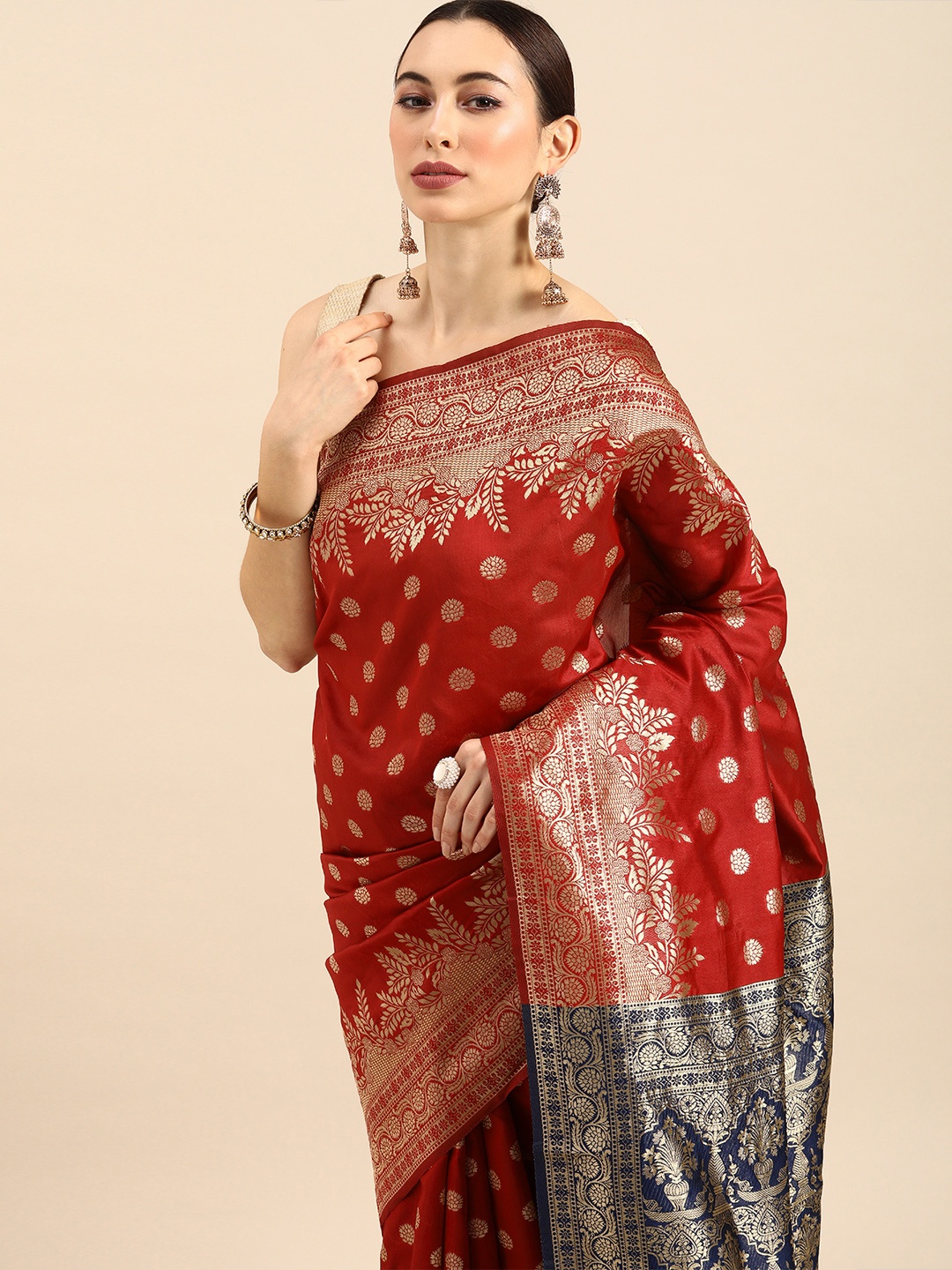 

Anouk Maroon & Gold-Toned Printed Banarasi Saree