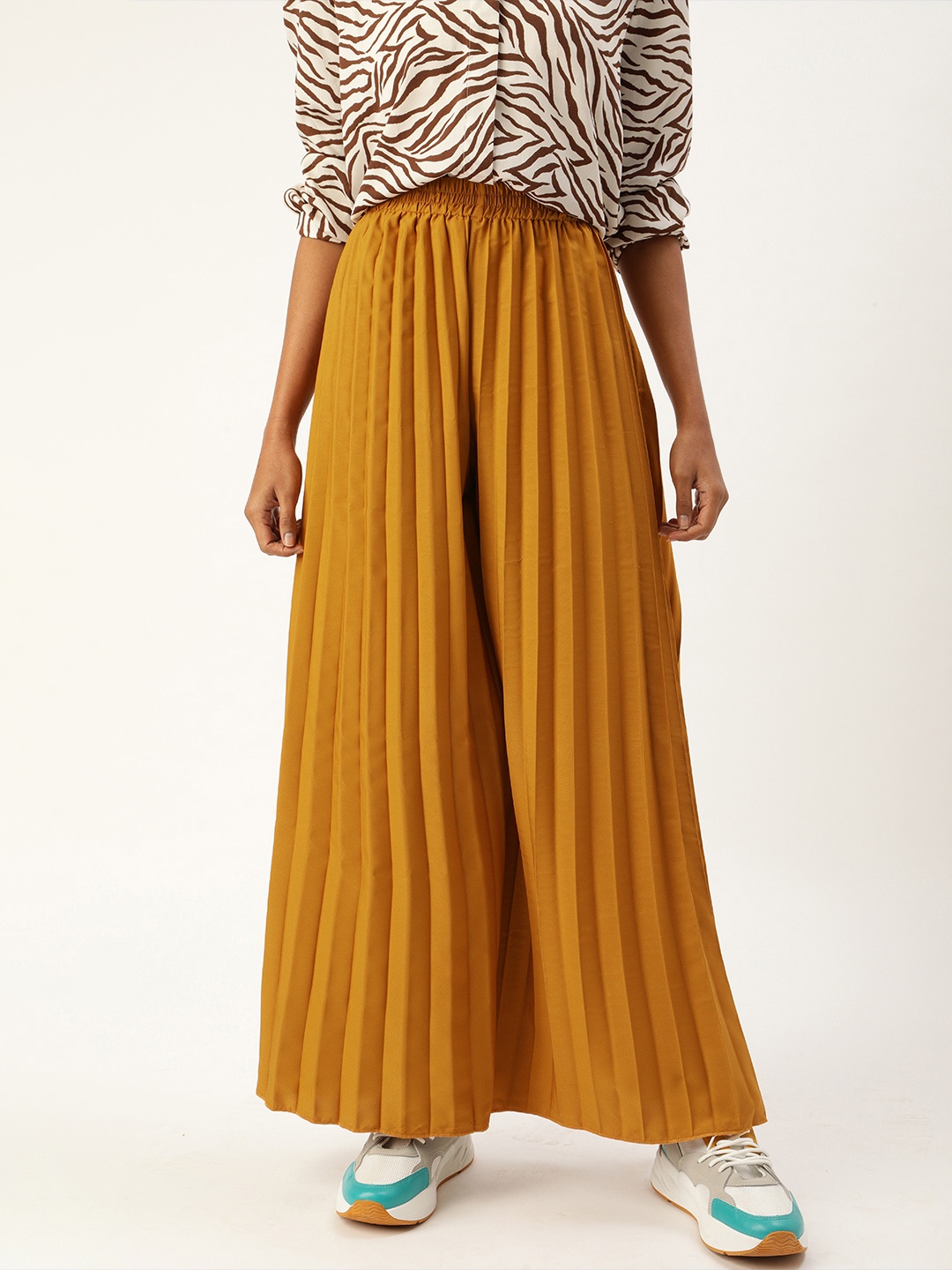 

U&F Women Mustard Yellow Solid Accordion Pleated Flared Palazzos
