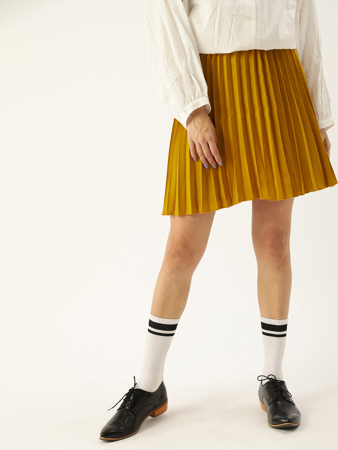 

U&F Women Mustard Yellow Solid Accordion Pleated Maxi Flared Skirt
