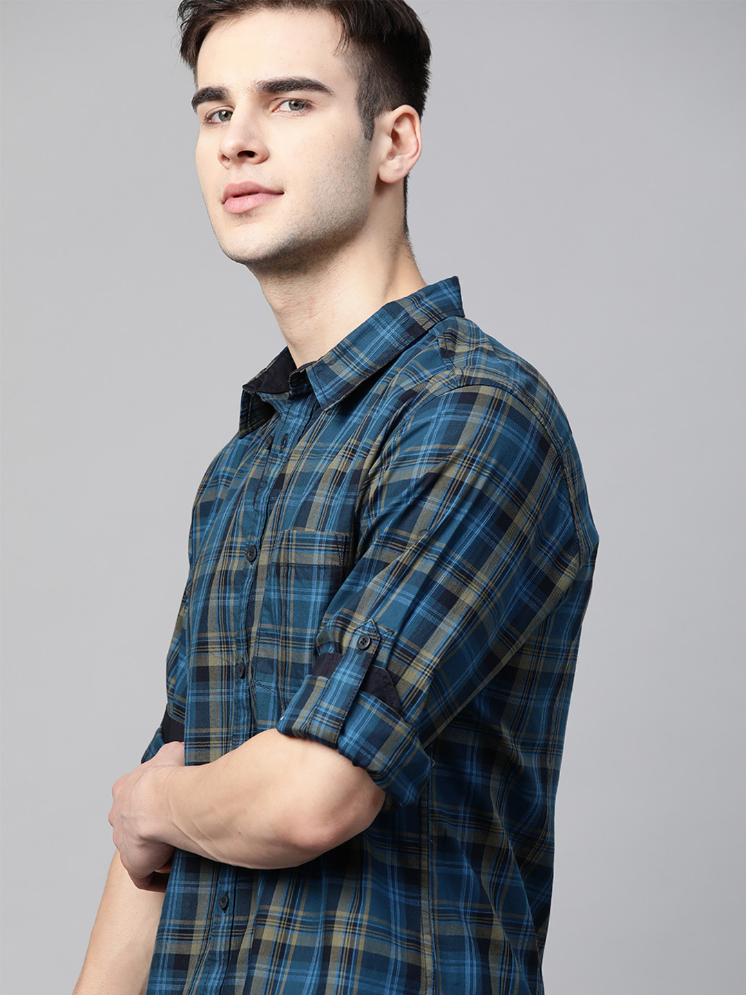 

Roadster Men Blue & Beige Pure Cotton Checked Sustainable Casual Shirt