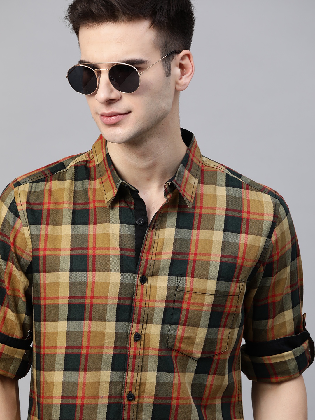 

Roadster Men Beige & Black Tartan Checked Pure Cotton Casual Shirt