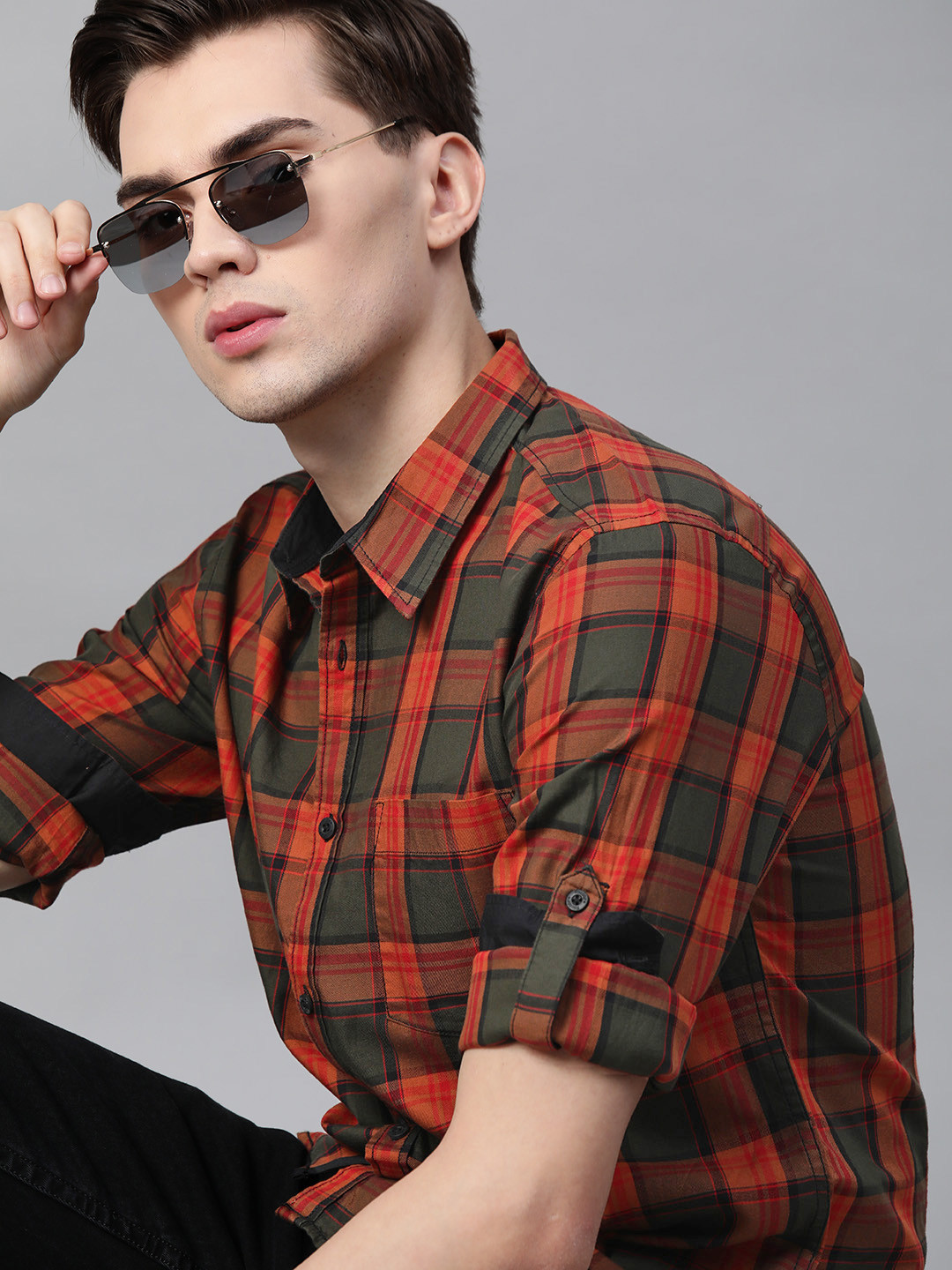 

Roadster Men Orange & Olive Green Pure Cotton Checked Casual Shirt