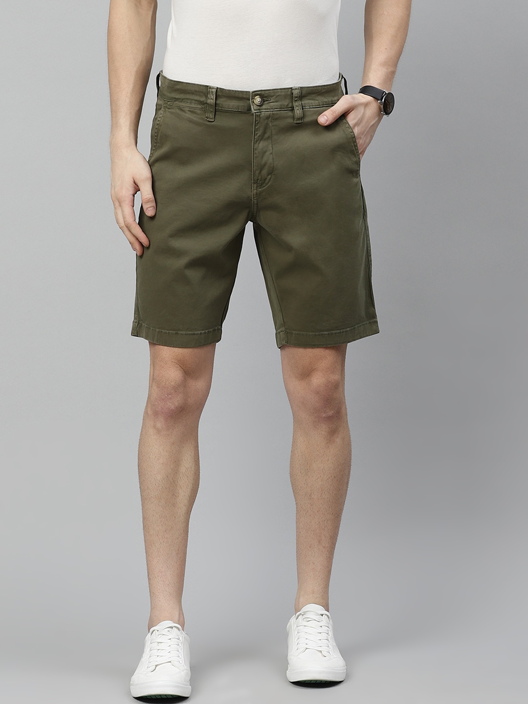 

Nautica Men Olive Green Solid Slim Fit Chino Shorts