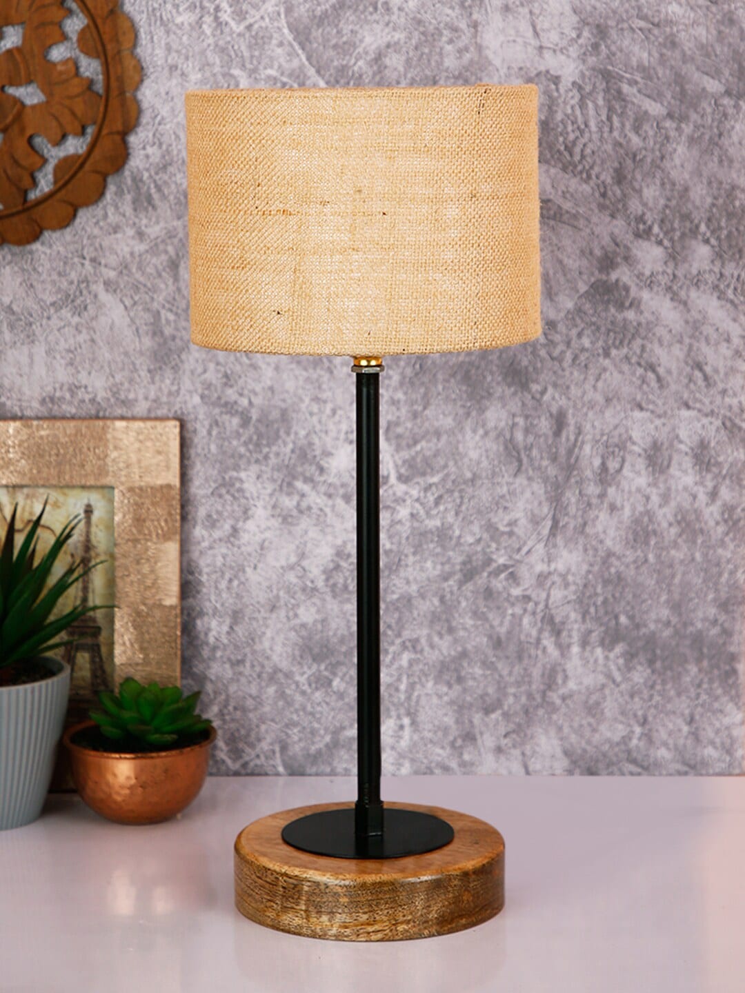 

Devansh Beige & Brown Self Design Solid Cylindrical Table Lamp