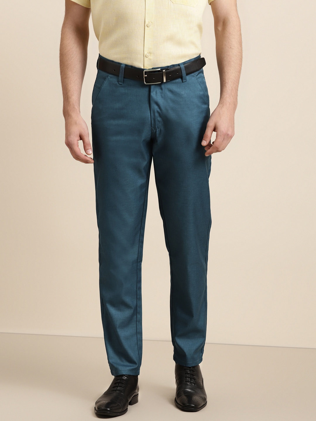 

SOJANYA Men Teal Blue Solid Smart Regular Fit Formal Trousers