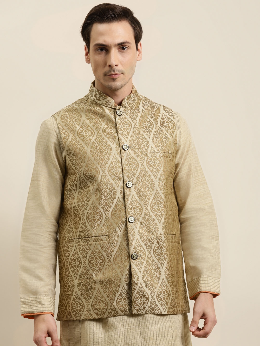 

SOJANYA Men Beige & Golden Ethnic Motifs Woven Design Jacquard Silk Nehru Jacket