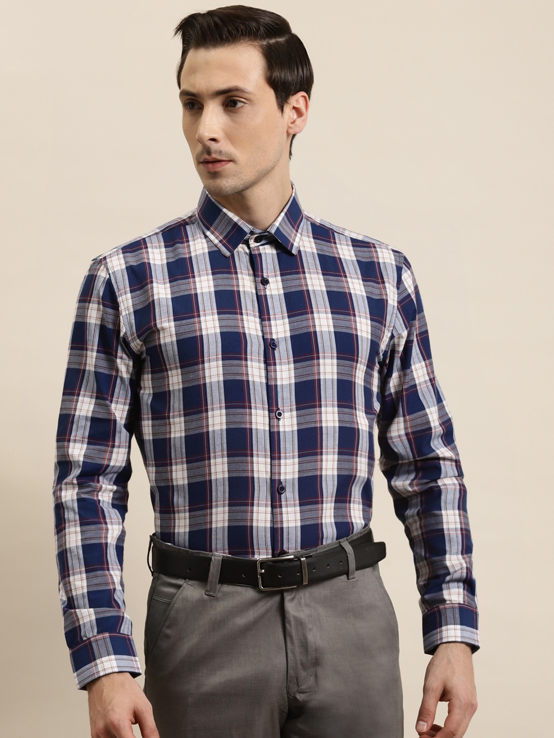 

SOJANYA Men Navy Blue & White Tartan Checked Regular Fit Cotton Formal Shirt
