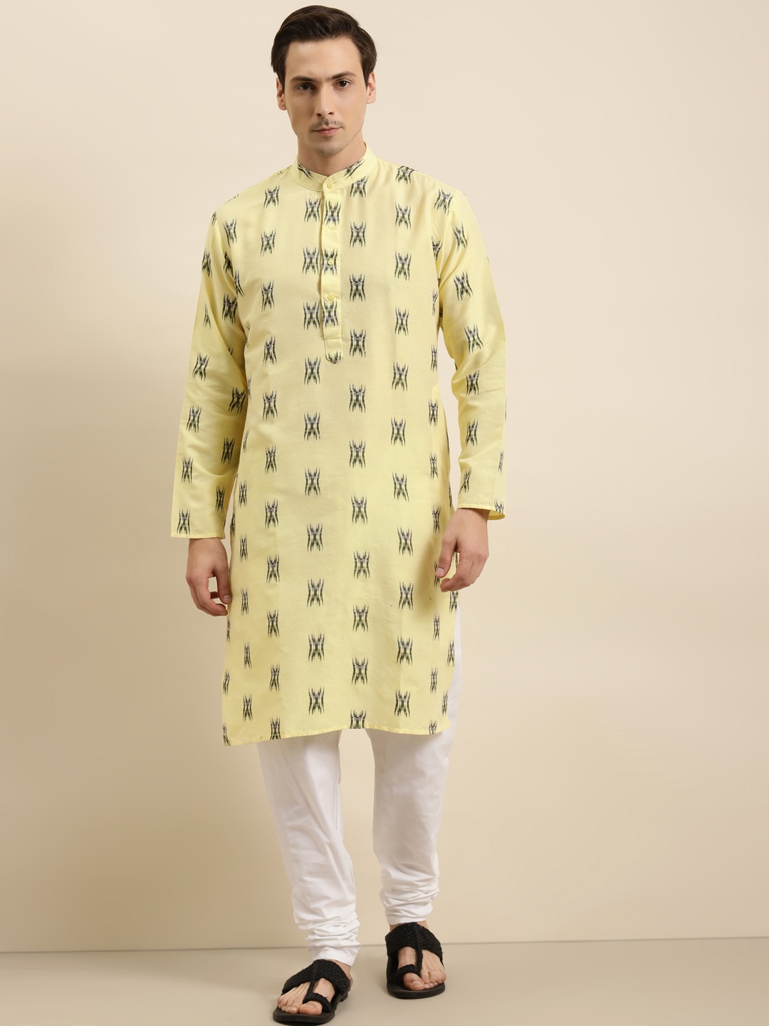 

SOJANYA Men Yellow & White Woven Design Cotton Kurta with Churidar