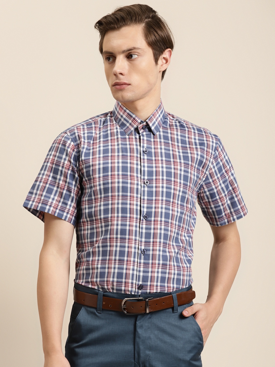 

SOJANYA Men Grey & White Pure Cotton Regular Fit Checked Formal Shirt