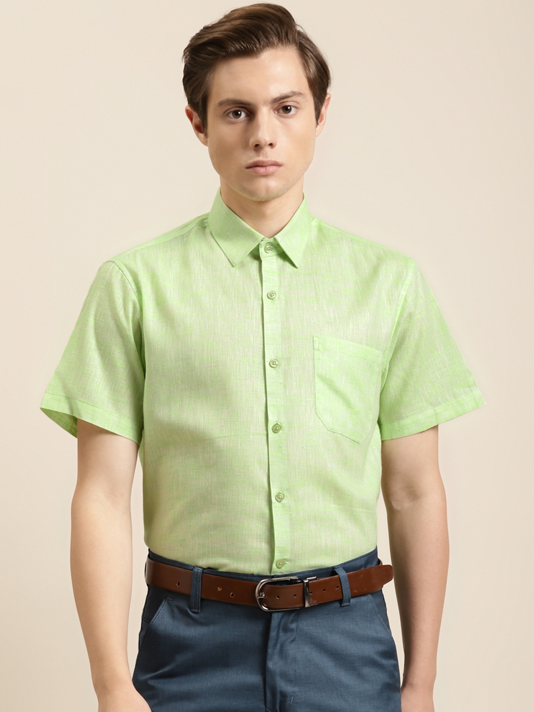 

SOJANYA Men Green Classic Regular Fit Solid Formal Shirt