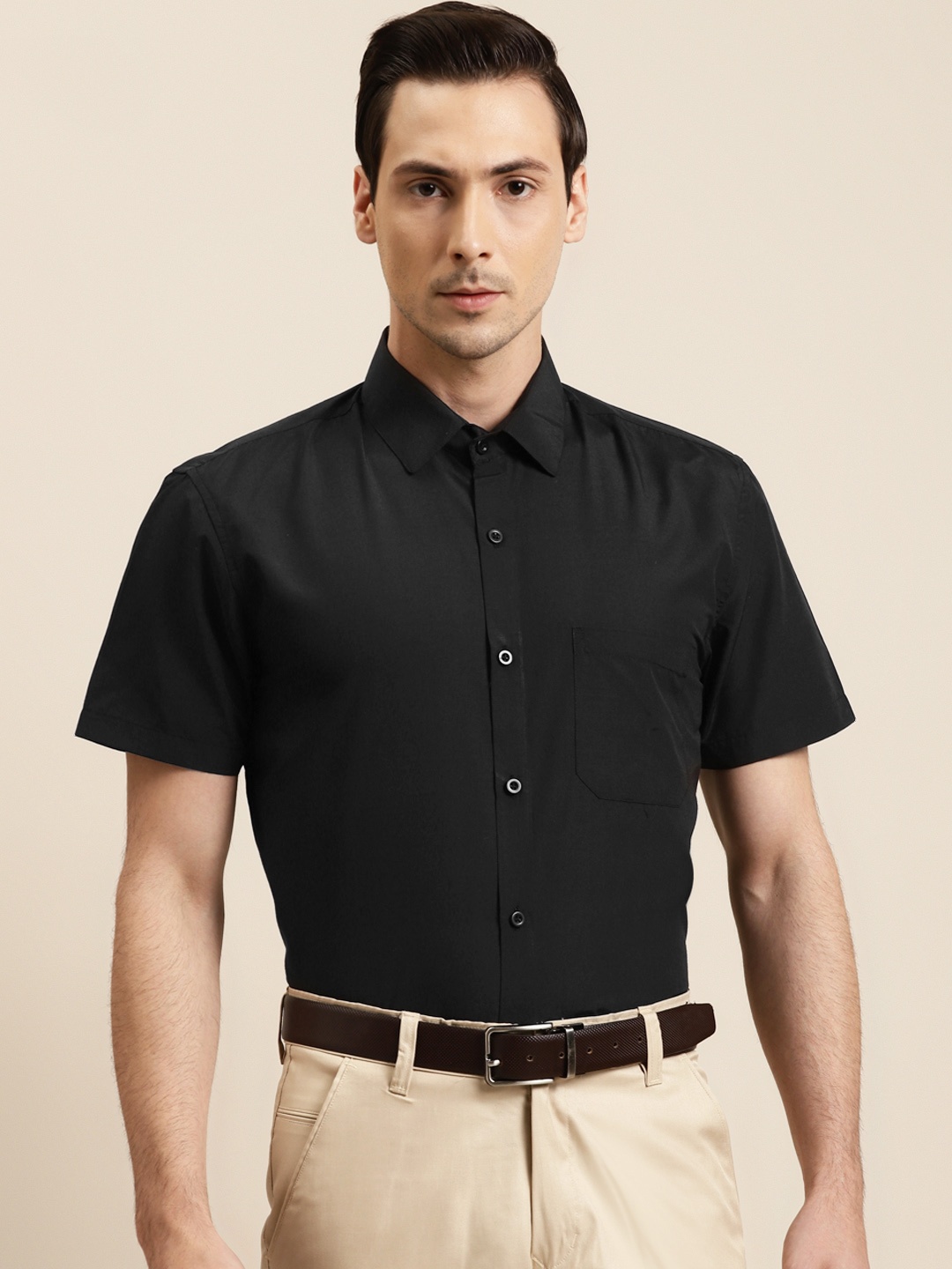 

SOJANYA Men Black Solid Classic Regular Fit Cotton Formal Shirt