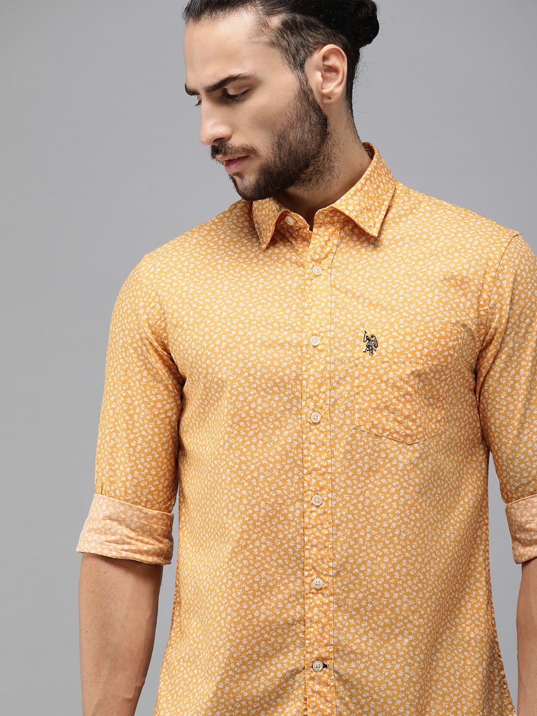 

U.S. Polo Assn. Men Yellow & White Tailored Fit Printed Casual Shirt