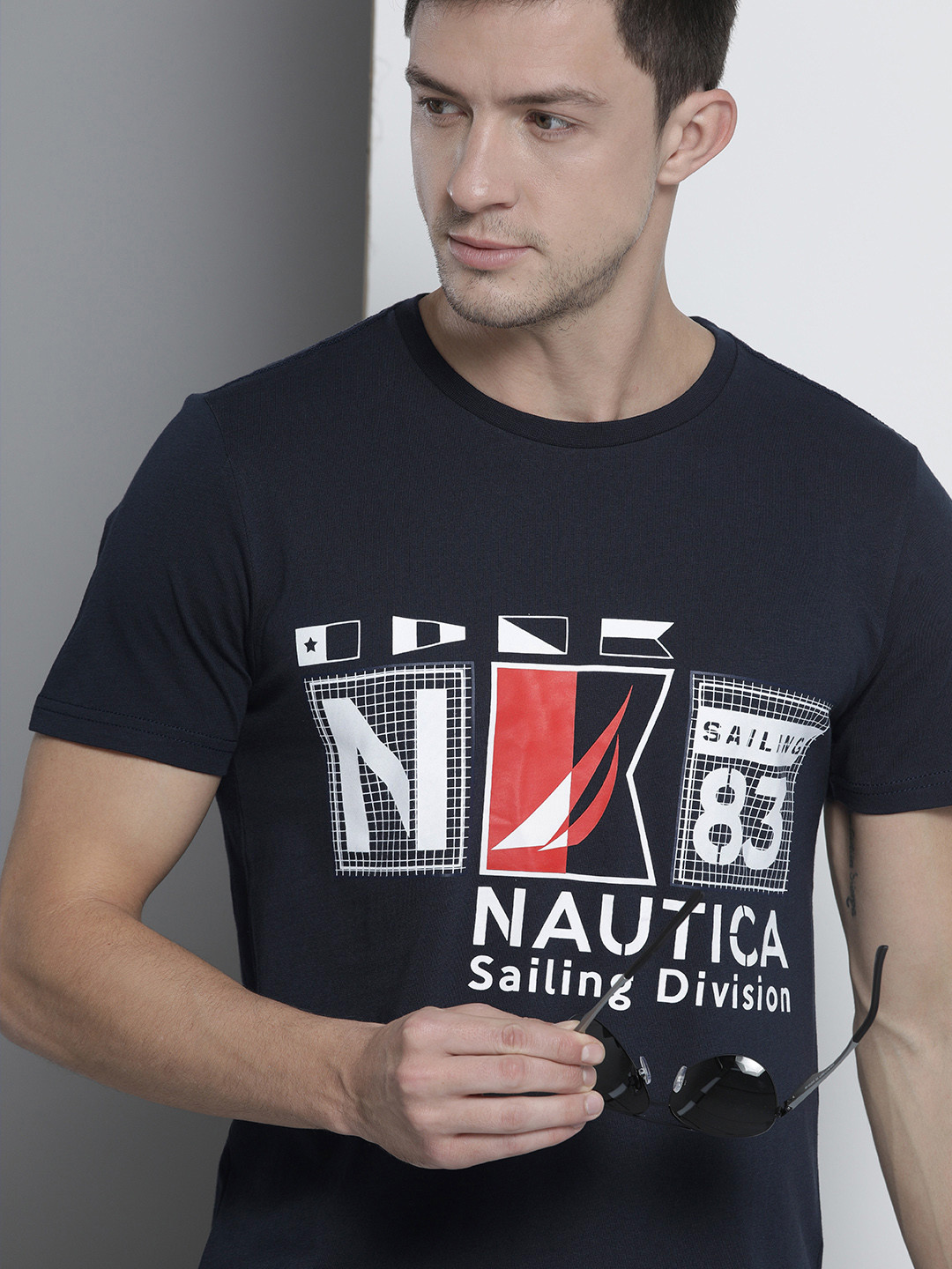 

Nautica Men Navy Blue & White Brand Logo Printed T-shirt