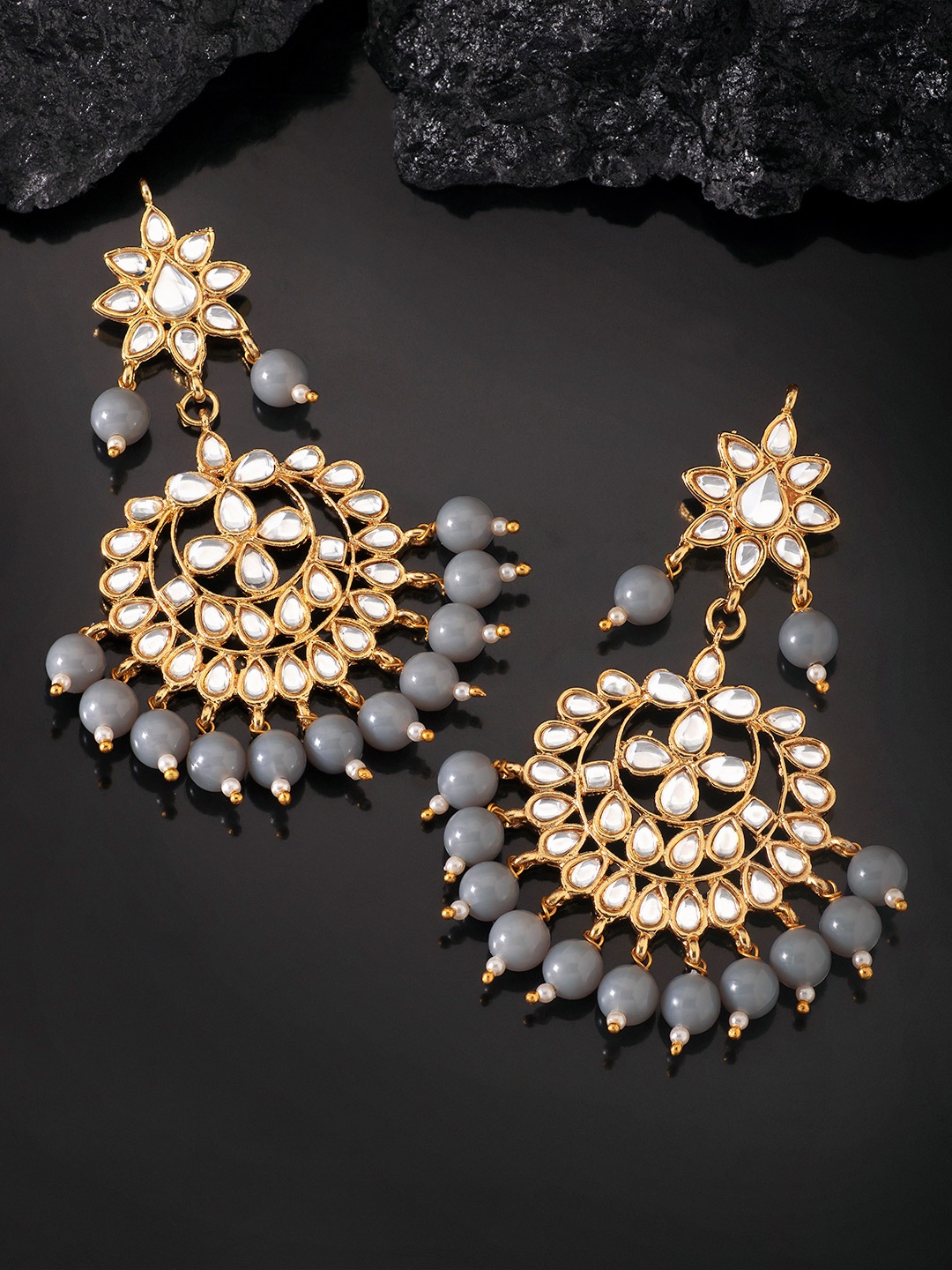 

Peora Grey & Gold-Toned Classic Chandbalis