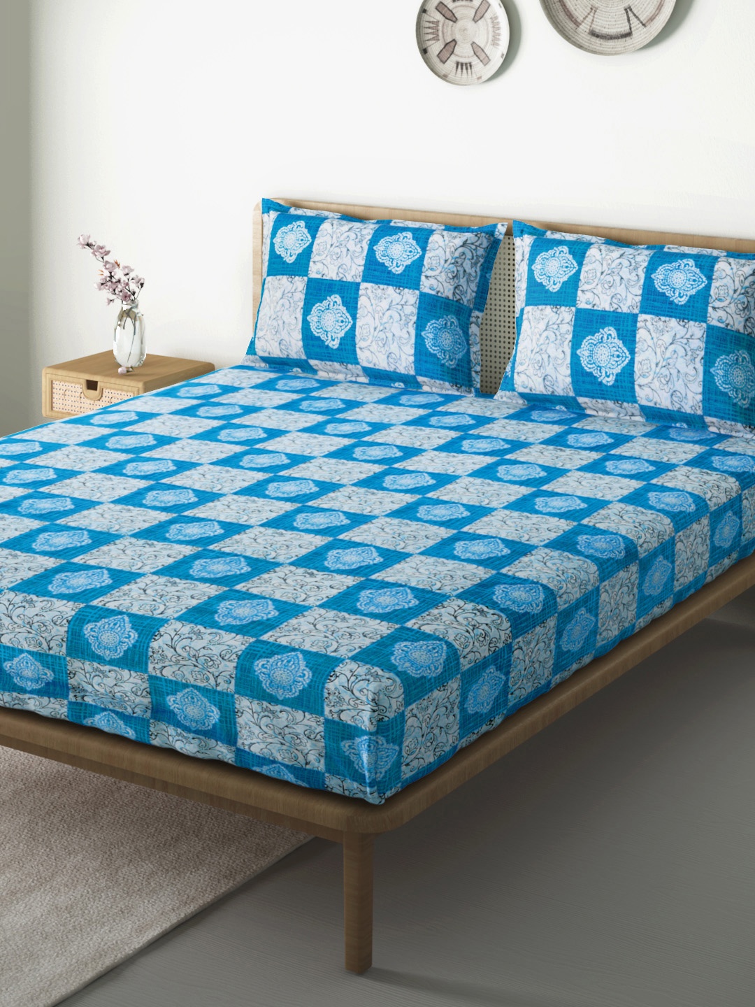 

Aura Blue & White Ethnic Motifs 144 TC 120 GSM Cotton 1 Queen Bedsheet & 2 Pillow Covers