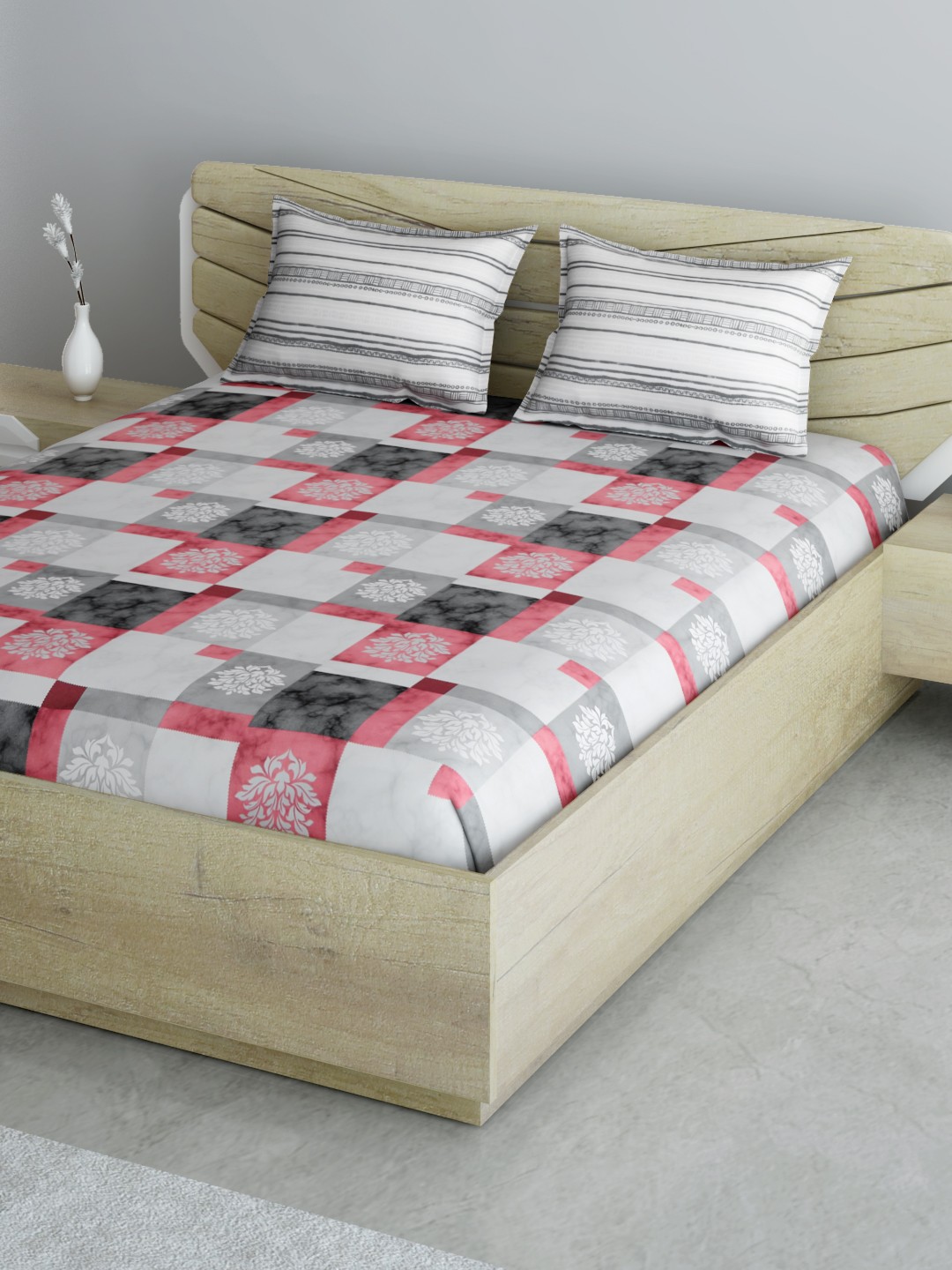 

Aura Grey & Pink Geometric 144 TC Cotton 1 Queen Bedsheet with 2 Pillow Covers