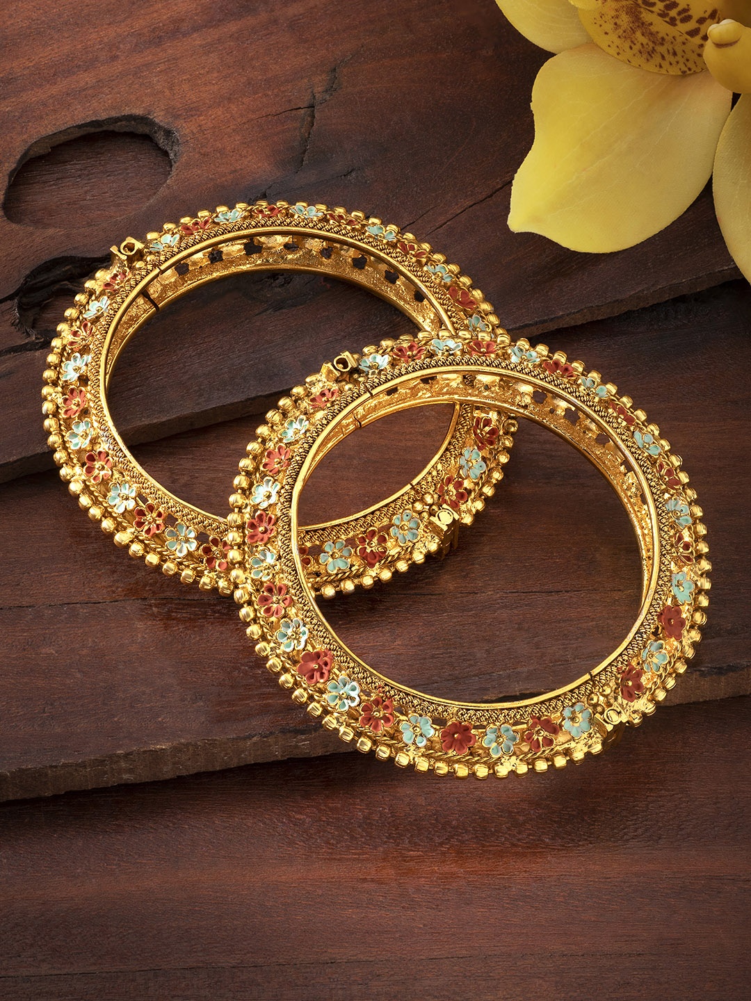 

Peora Set of 2 Red & Green Gold-Plated Floral Meenakari Kada Bangles