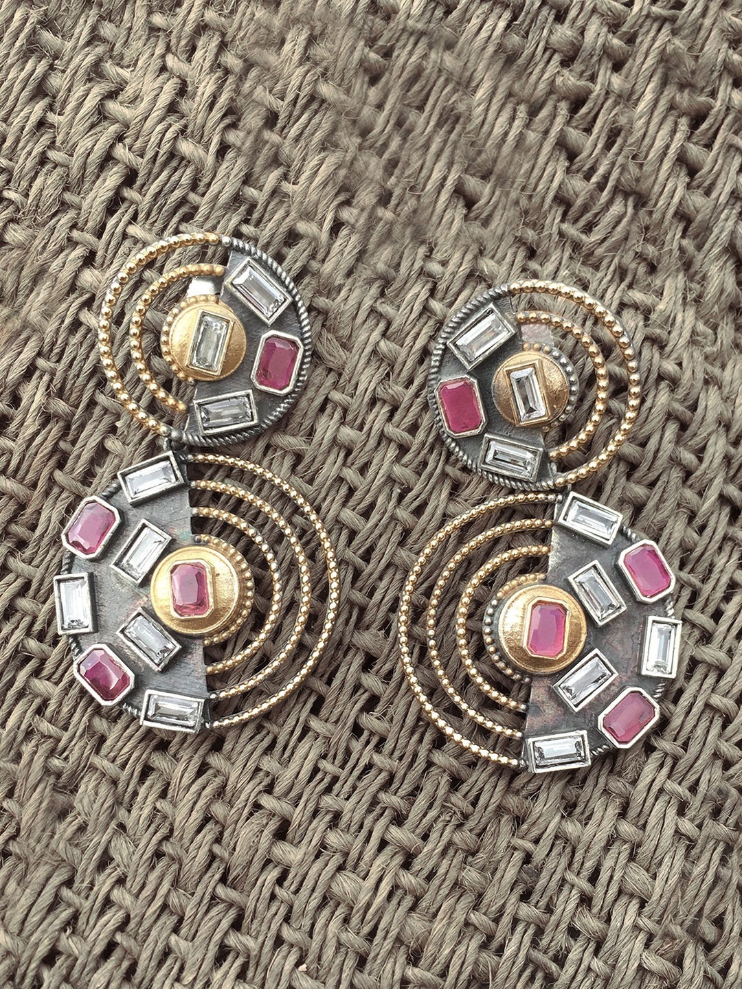 

Peora Gold-Toned & Pink Classic Antique Drop Earrings