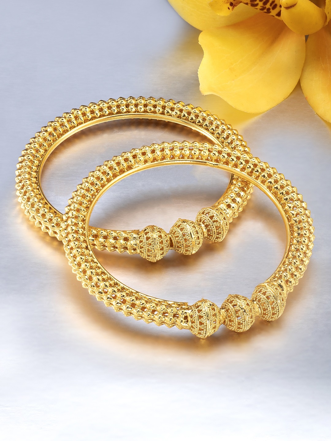 

Peora Set of 2 Gold Plated Traditional Screw Openable Bangles